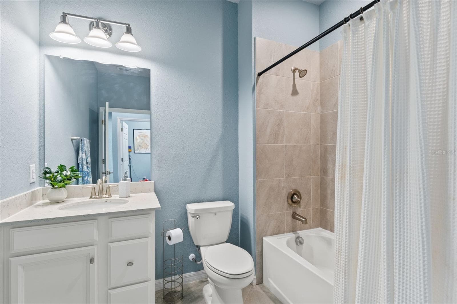 Guest bathroom - 12480 GHIBERTI CIR #201, VENICE