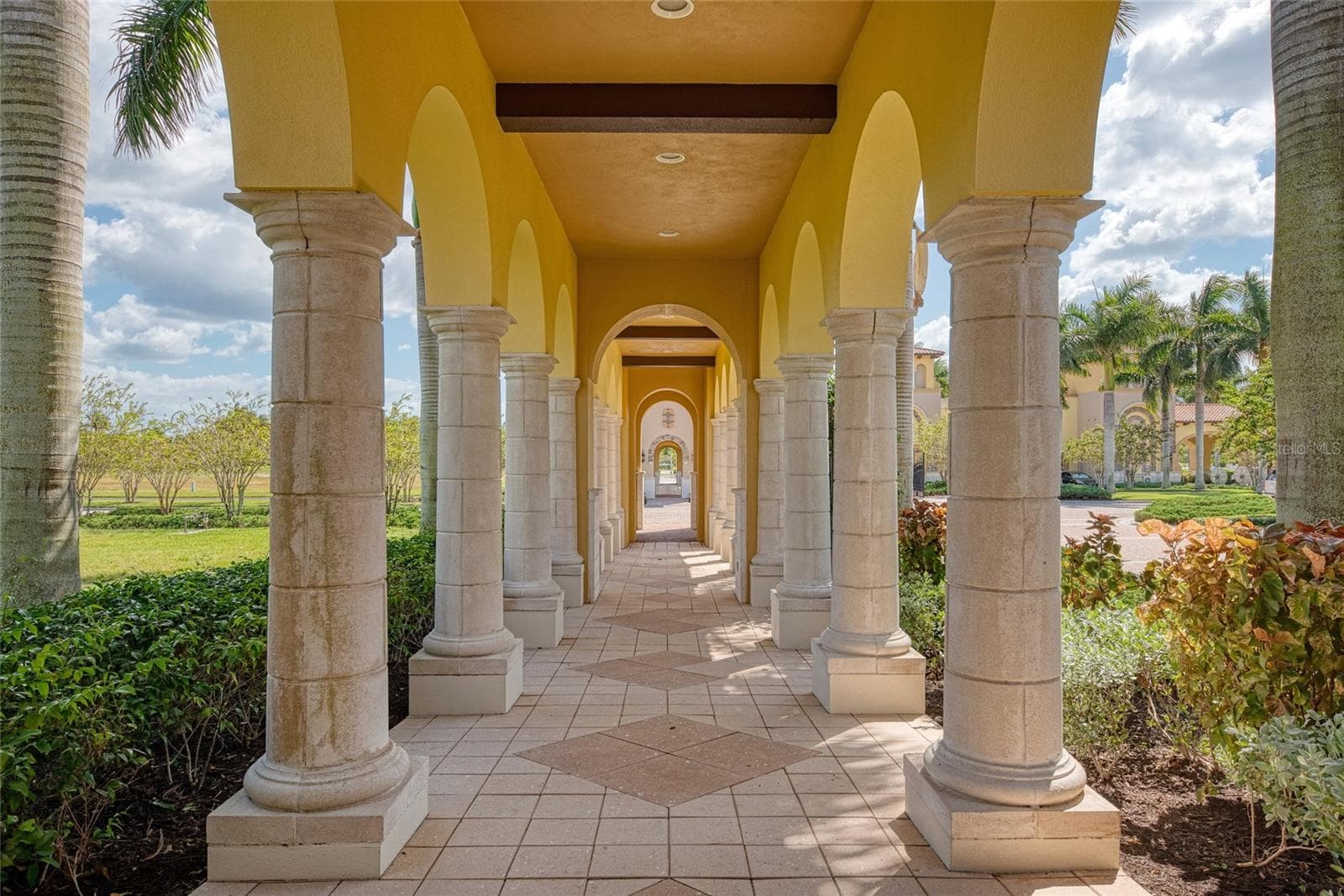 Real resort feel - 12480 GHIBERTI CIR #201, VENICE