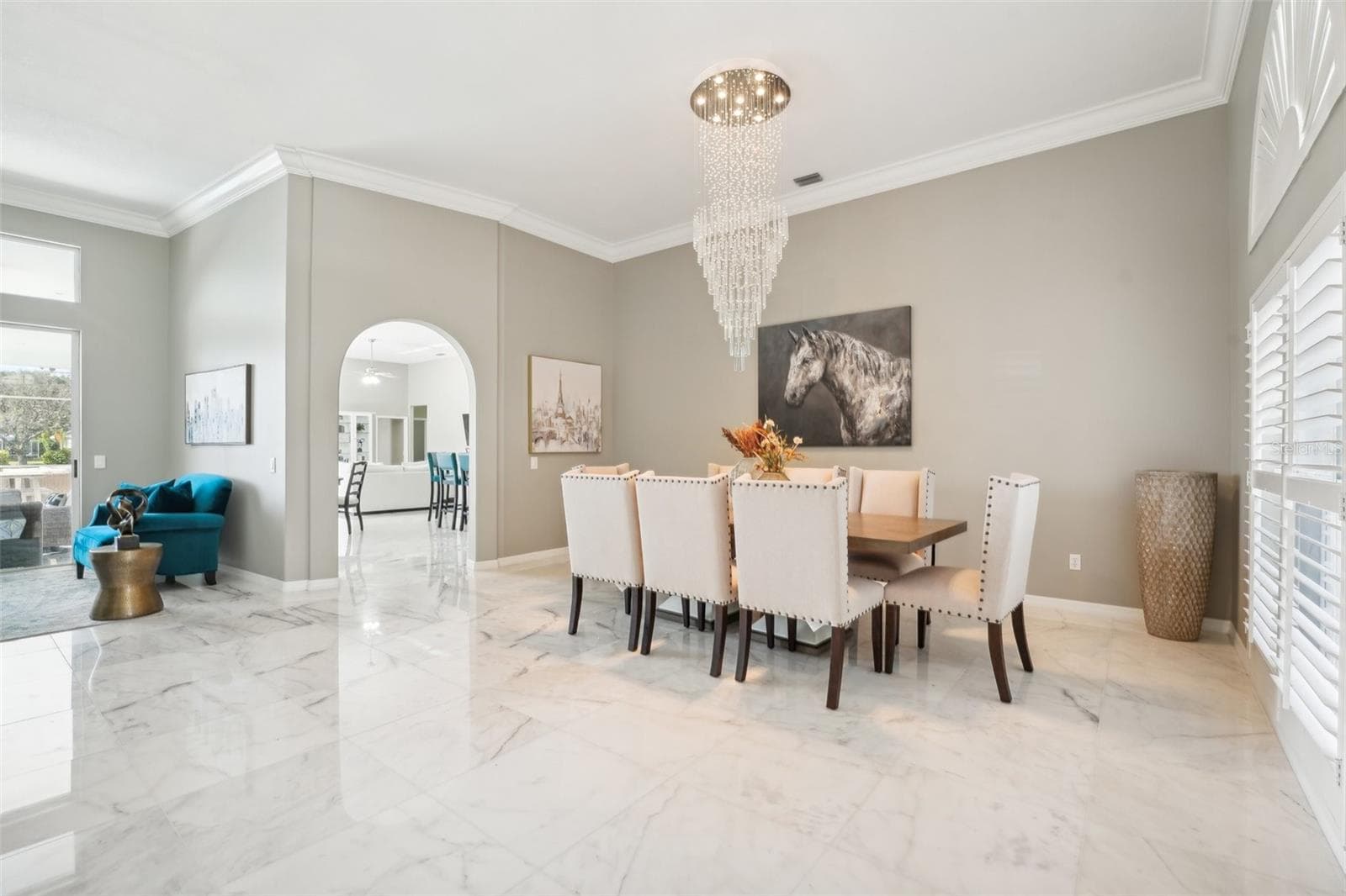 Single Family Residence at 6428 RENWICK CIR, TAMPA, photo 4 of 73