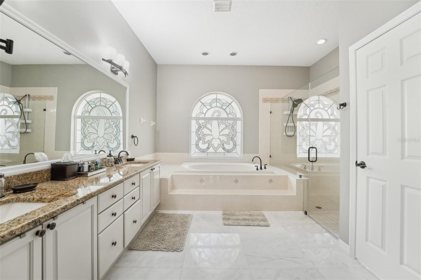 Single Family Residence at 6428 RENWICK CIR, TAMPA, photo 42 of 73