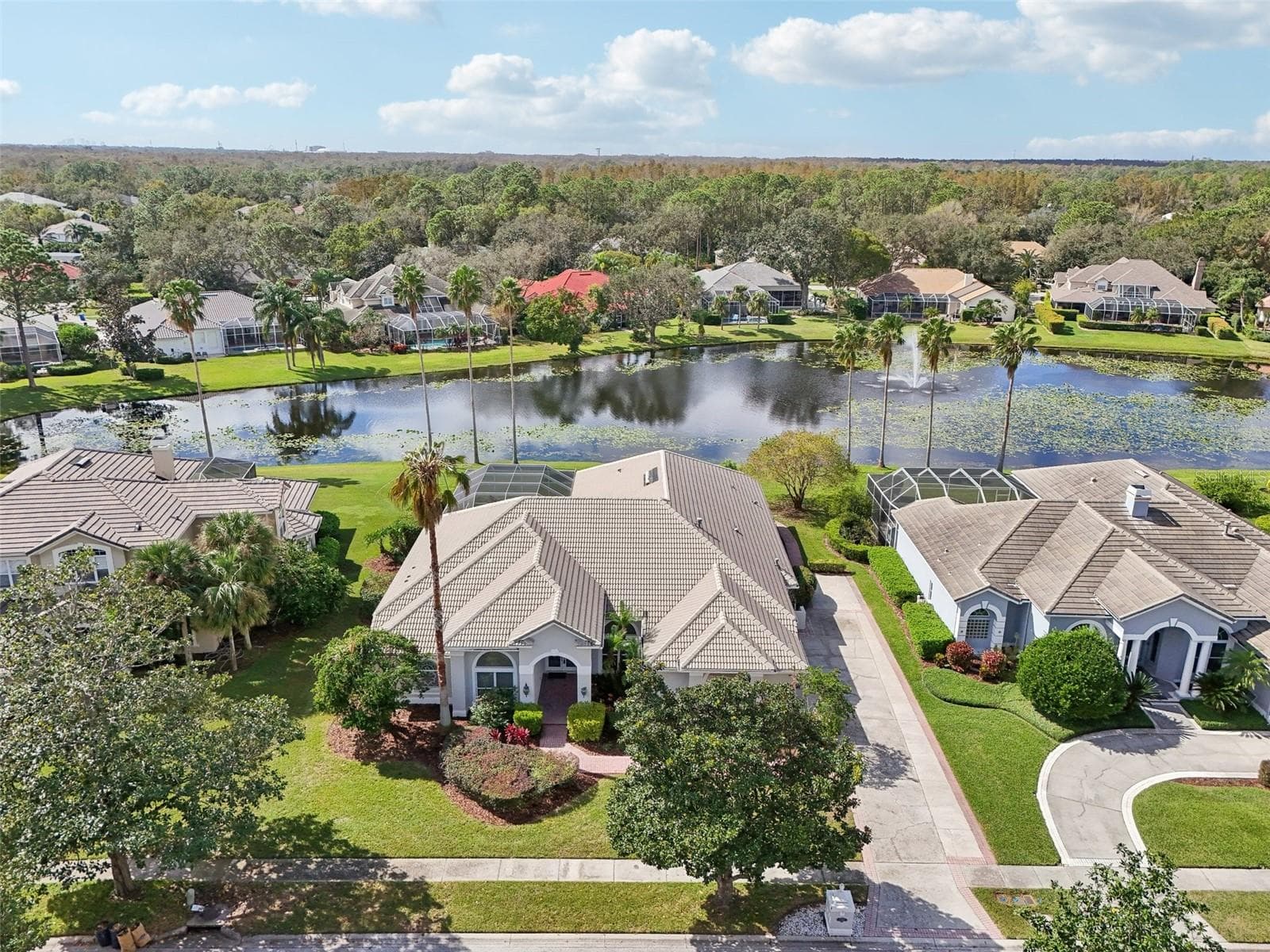 Single Family Residence at 6428 RENWICK CIR, TAMPA, photo 63 of 73