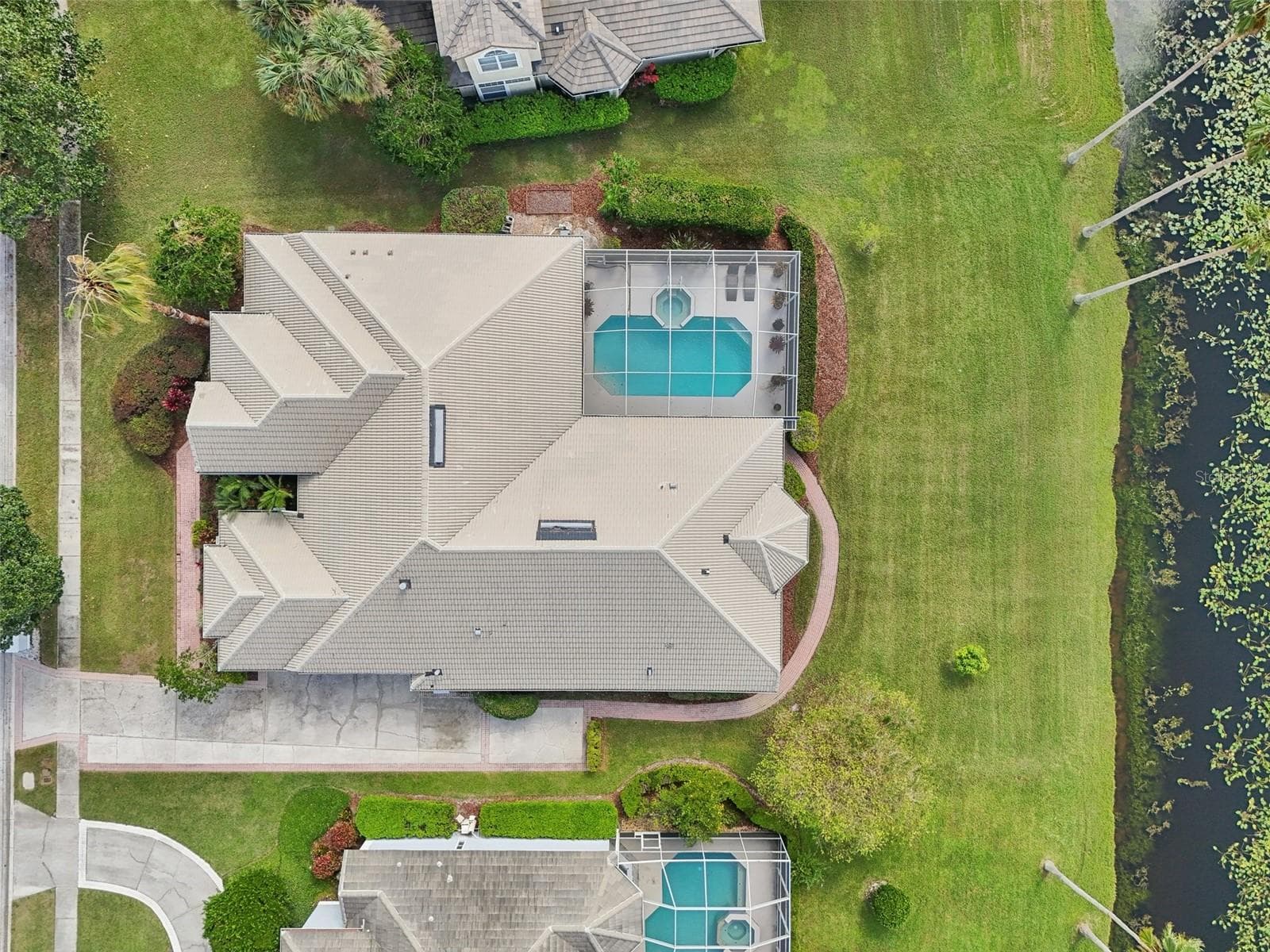 Single Family Residence at 6428 RENWICK CIR, TAMPA, photo 69 of 73