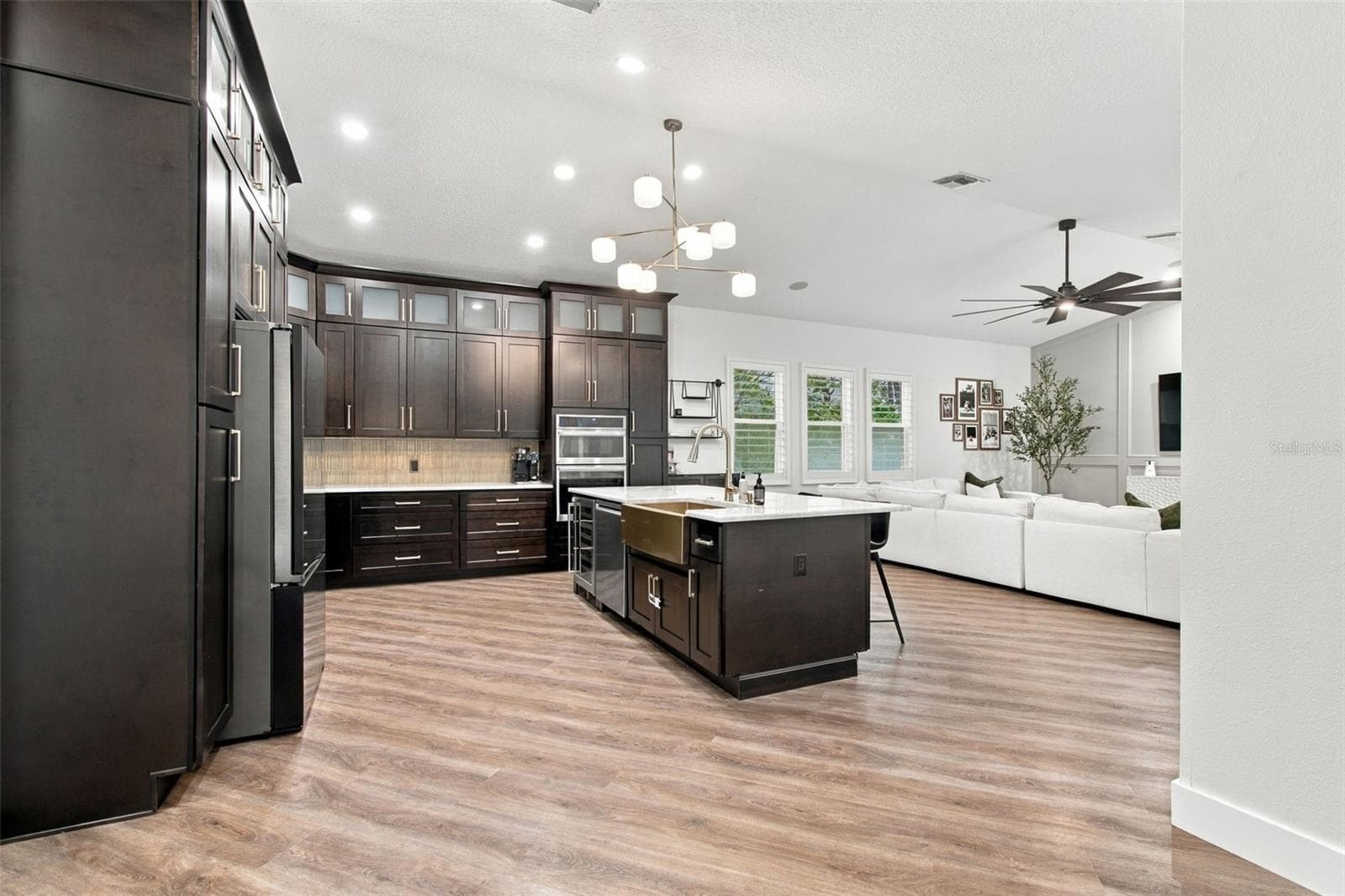 Single Family Residence at 17035 WINNERS CIR, ODESSA, photo 12 of 96