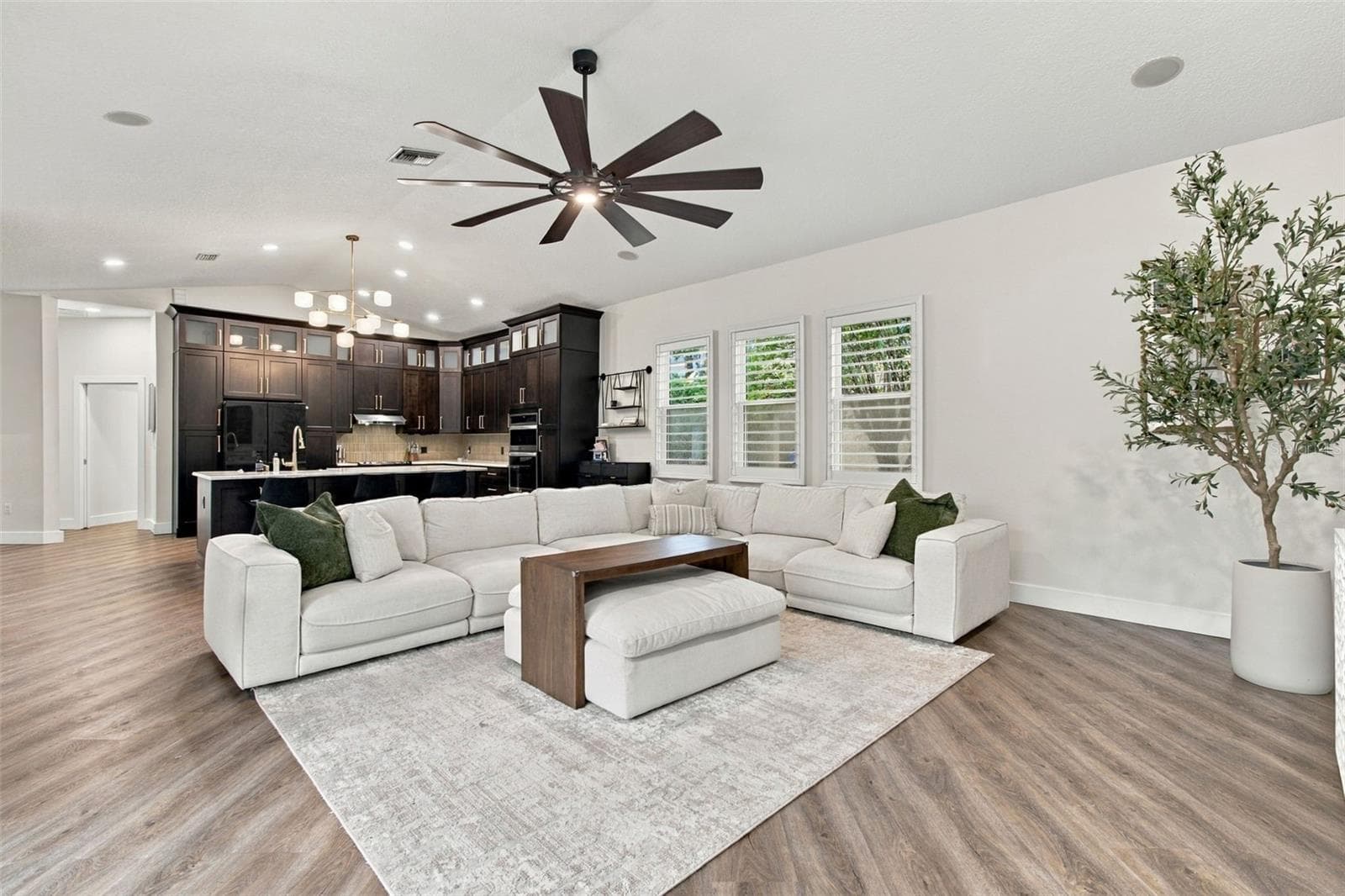 Single Family Residence at 17035 WINNERS CIR, ODESSA, photo 27 of 96
