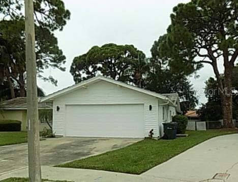 Single Family Residence at 2839 HARDEE DR, SARASOTA, photo 3 of 4
