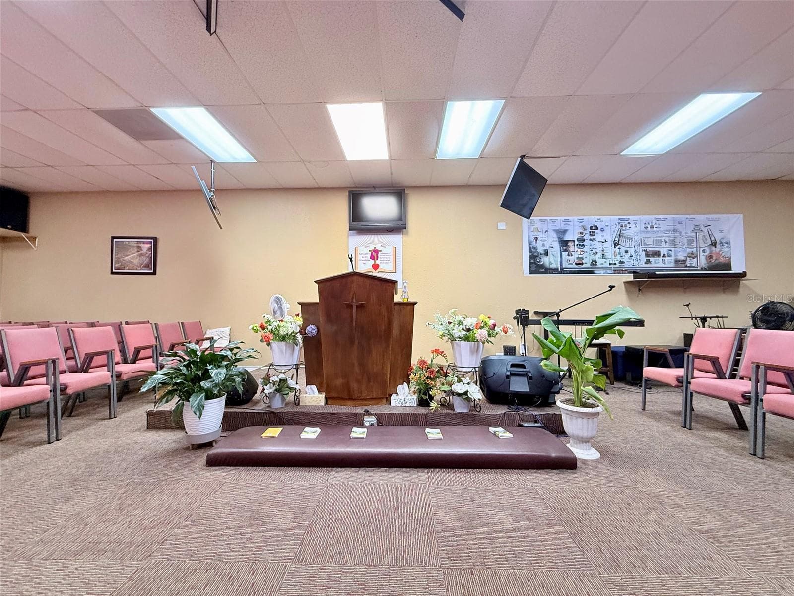 Retail at 1706 E SEMORAN BLVD #116, APOPKA, photo 5 of 23