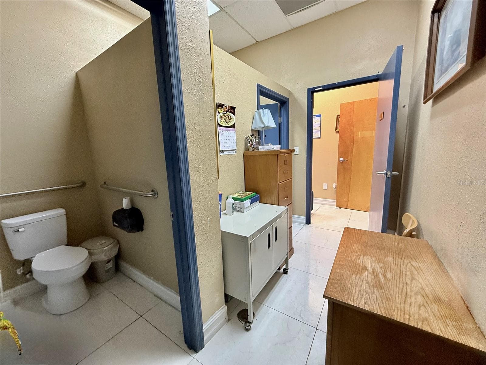 Retail at 1706 E SEMORAN BLVD #116, APOPKA, photo 10 of 23