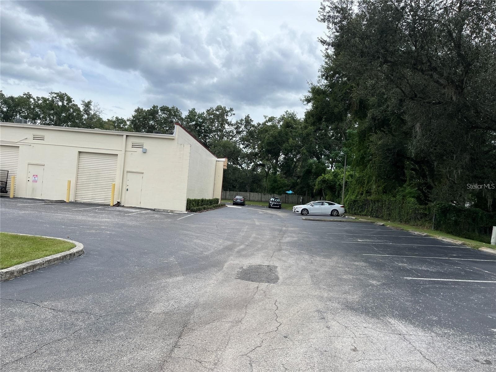 MORE REAR PARKING - 1706 E SEMORAN BLVD #116, APOPKA