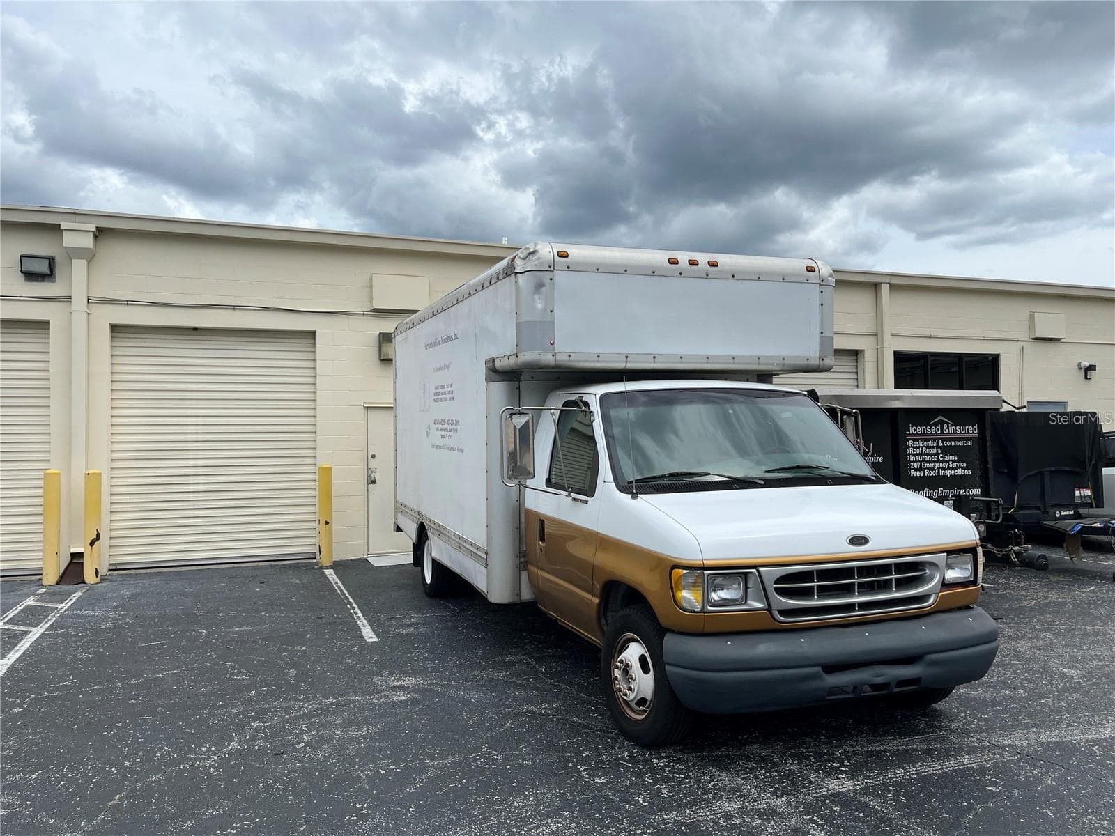 ROLL UP DOOR ON BACK OF UNIT - 1706 E SEMORAN BLVD #116, APOPKA