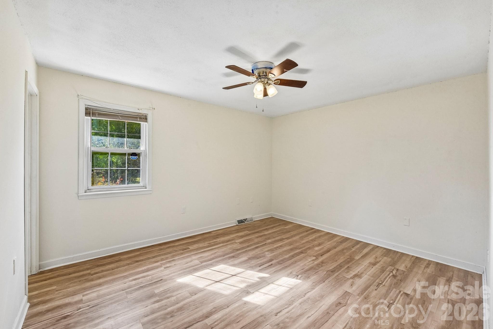 Single Family Residence at 1260 Russell Road, Rock Hill, photo 41 of 48