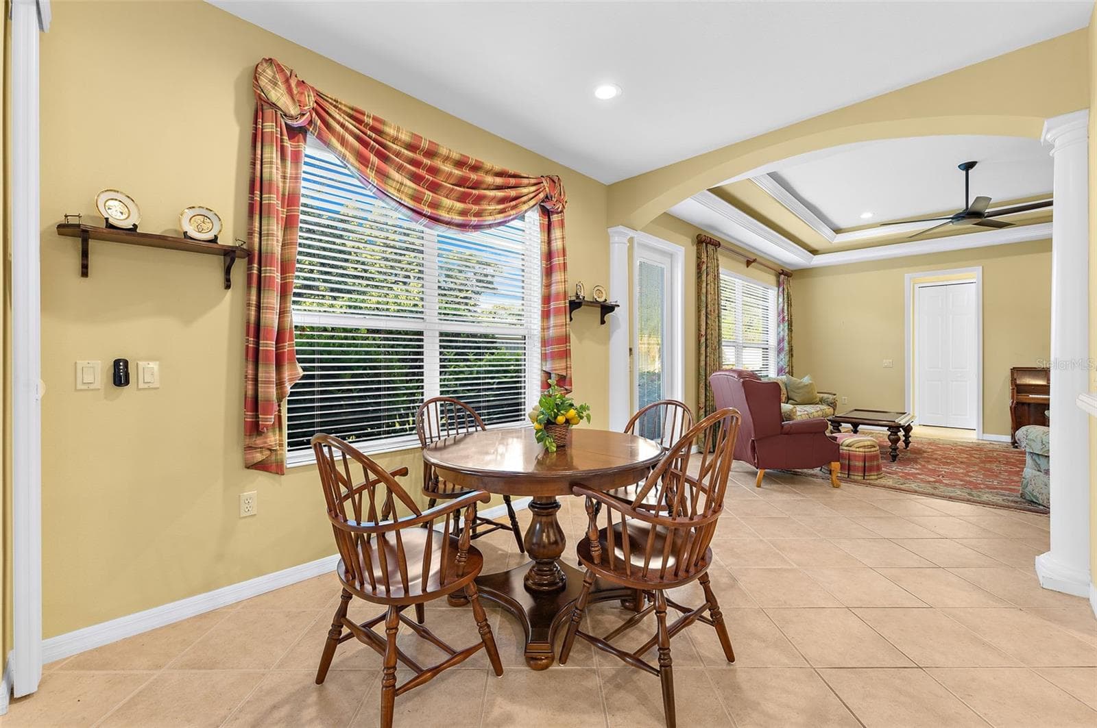 Single Family Residence at 2524 JEFFERSON CIR, SARASOTA, photo 7 of 28