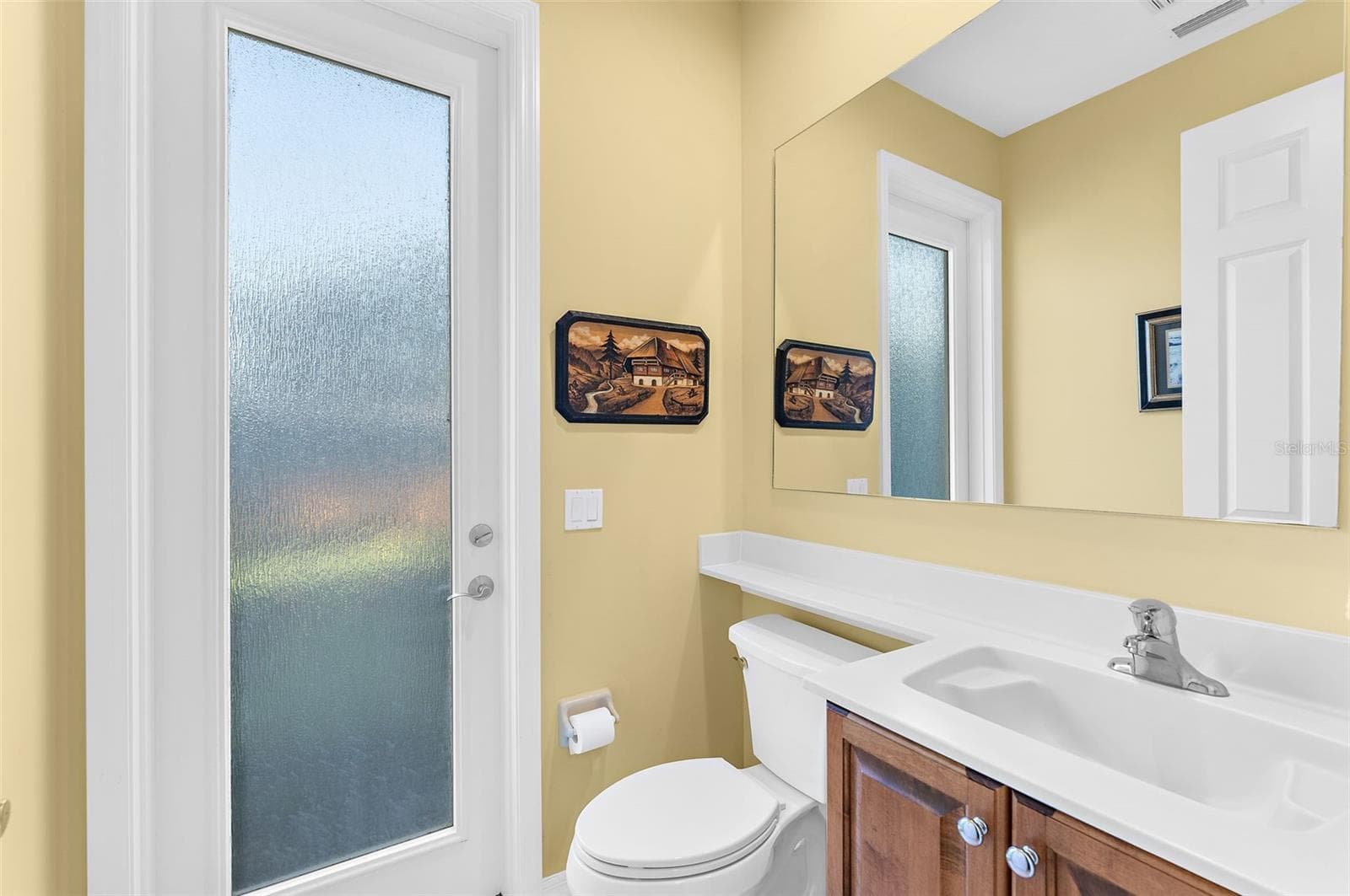 Single Family Residence at 2524 JEFFERSON CIR, SARASOTA, photo 24 of 28
