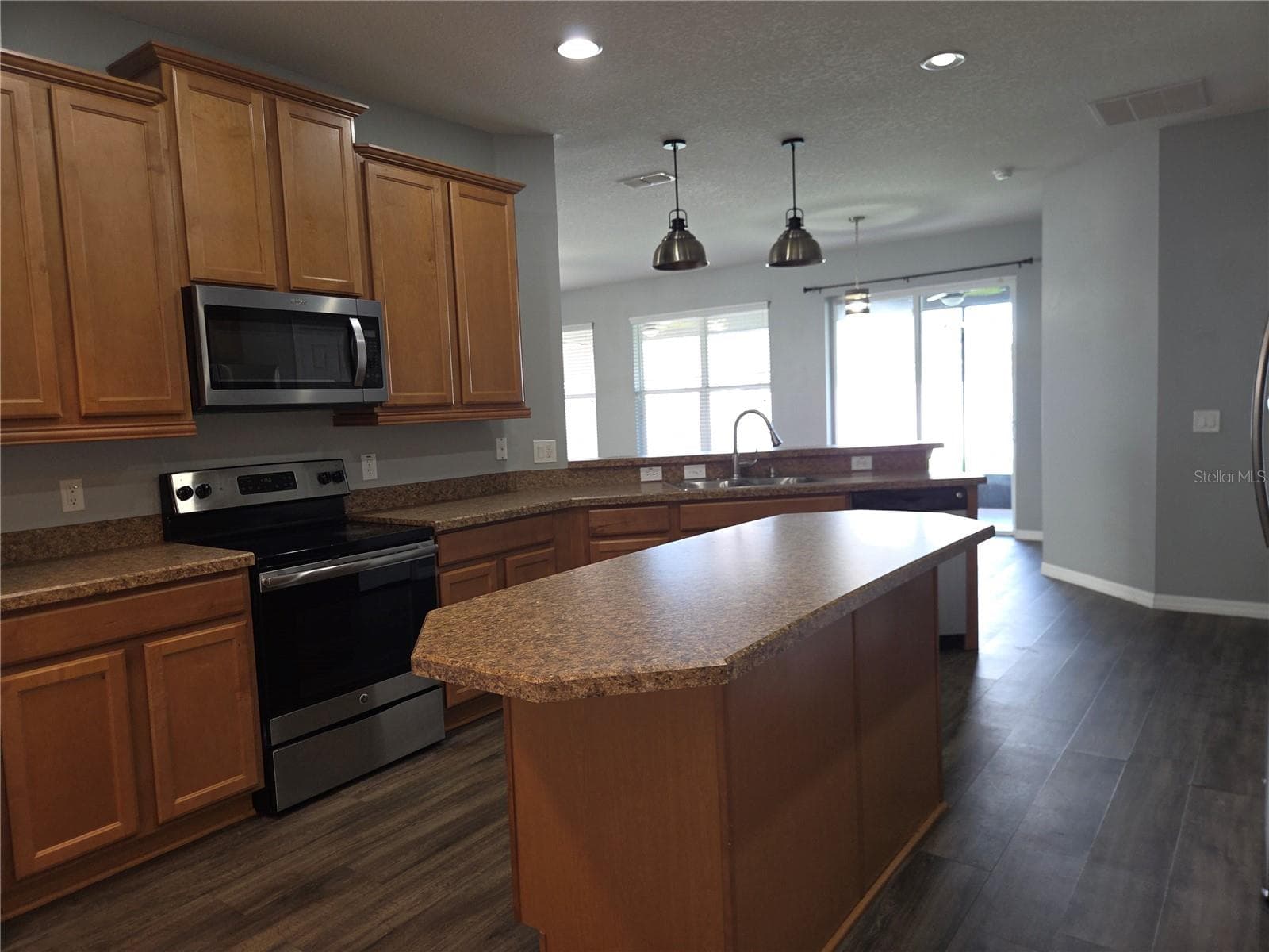 Single Family Residence at 4620 CYPRESS LANDING LN, ST CLOUD, photo 7 of 52