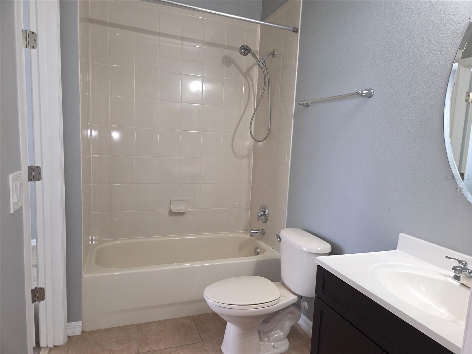 front left bath connected to bedroom 4 - 4620 CYPRESS LANDING LN, ST CLOUD