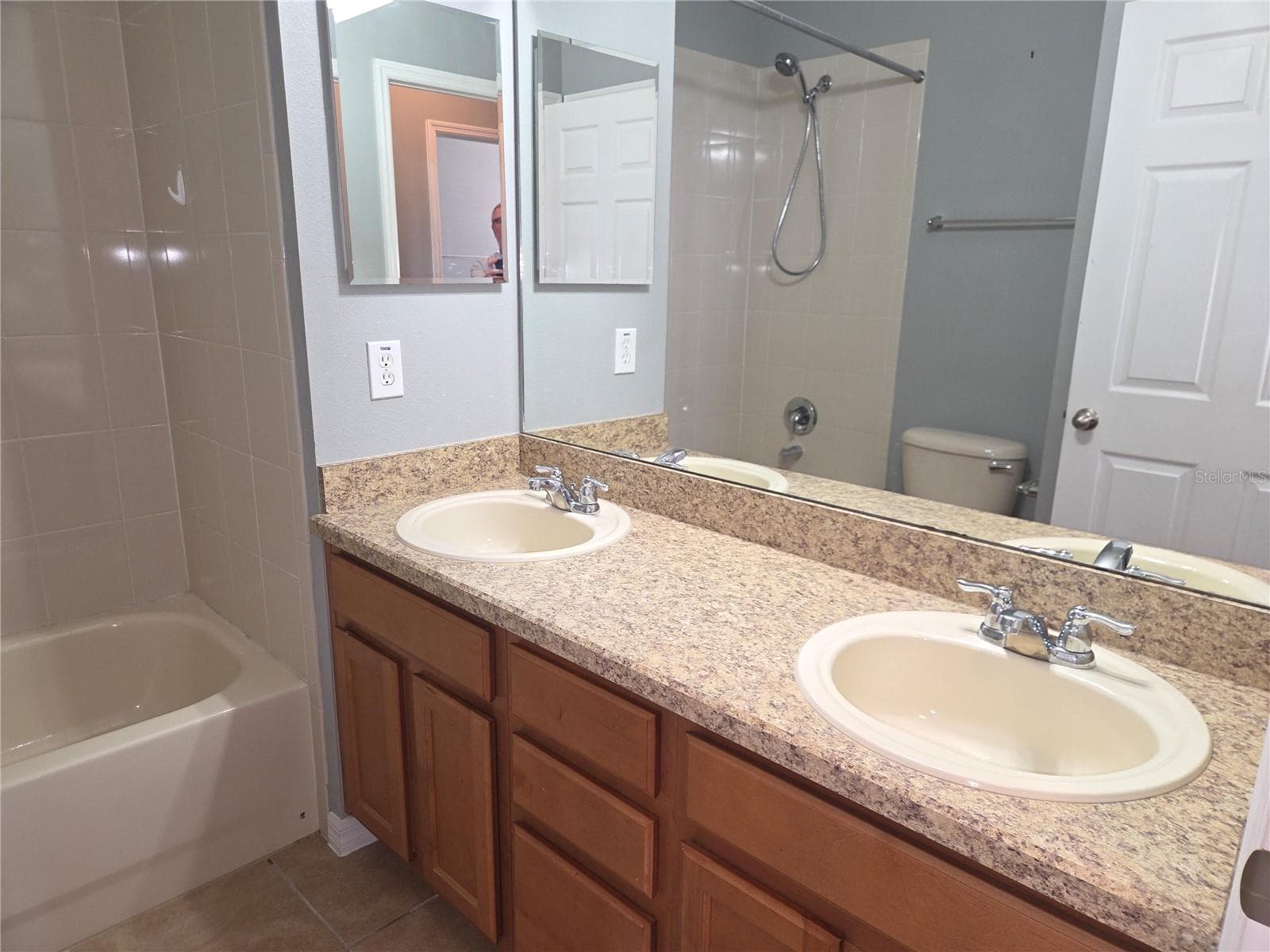 Single Family Residence at 4620 CYPRESS LANDING LN, ST CLOUD, photo 35 of 52