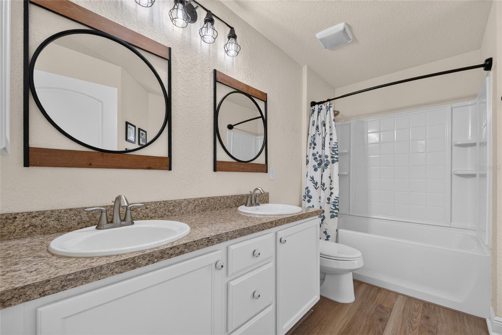 Bathroom 2 - 6746 SE 12TH PL, OCALA