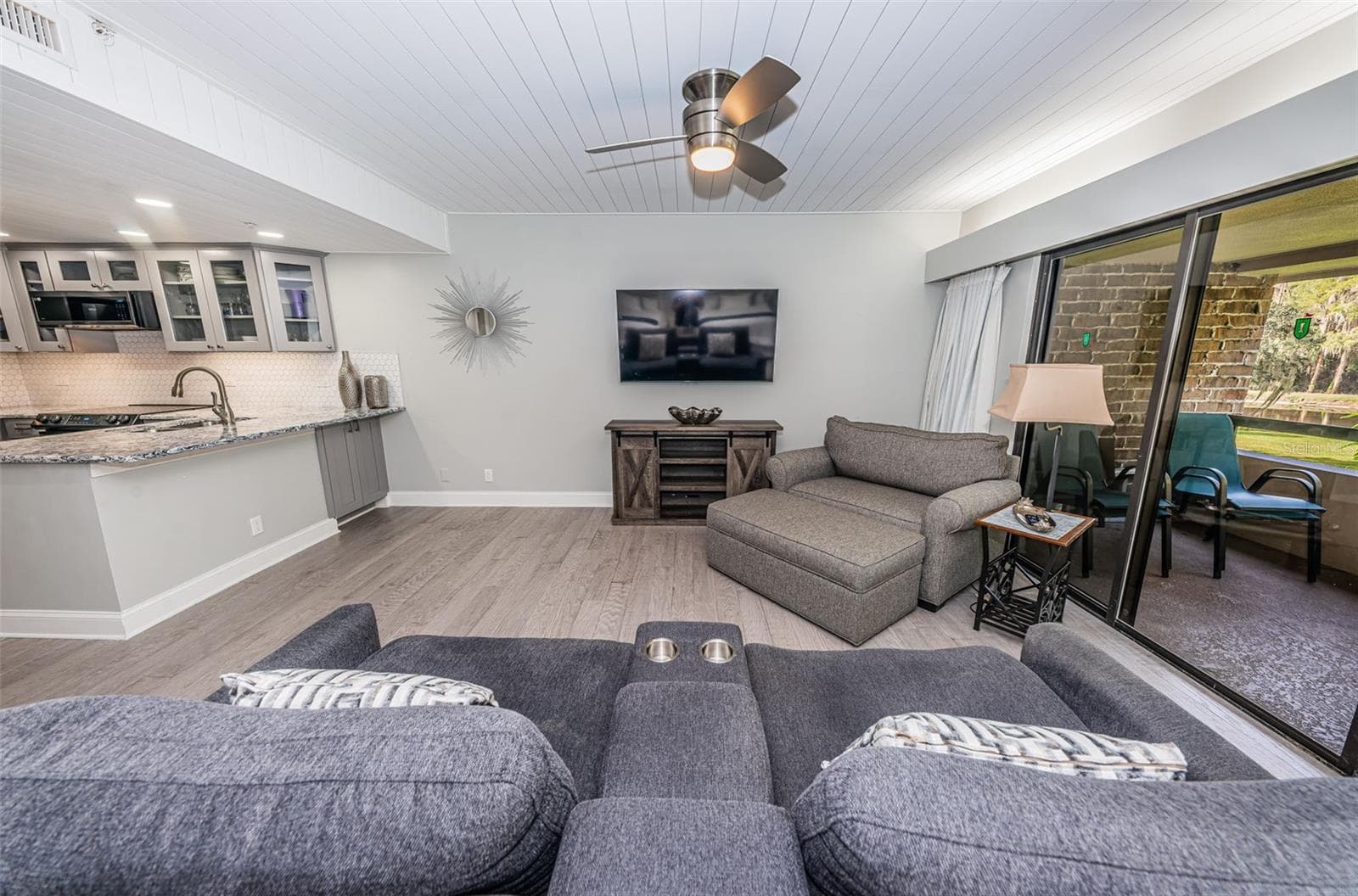 Condominium at 36750 US HIGHWAY 19 N #3-209, PALM HARBOR, photo 6 of 99