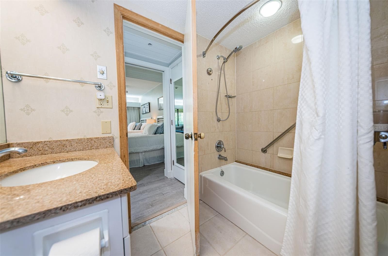 Condominium at 36750 US HIGHWAY 19 N #3-209, PALM HARBOR, photo 29 of 99
