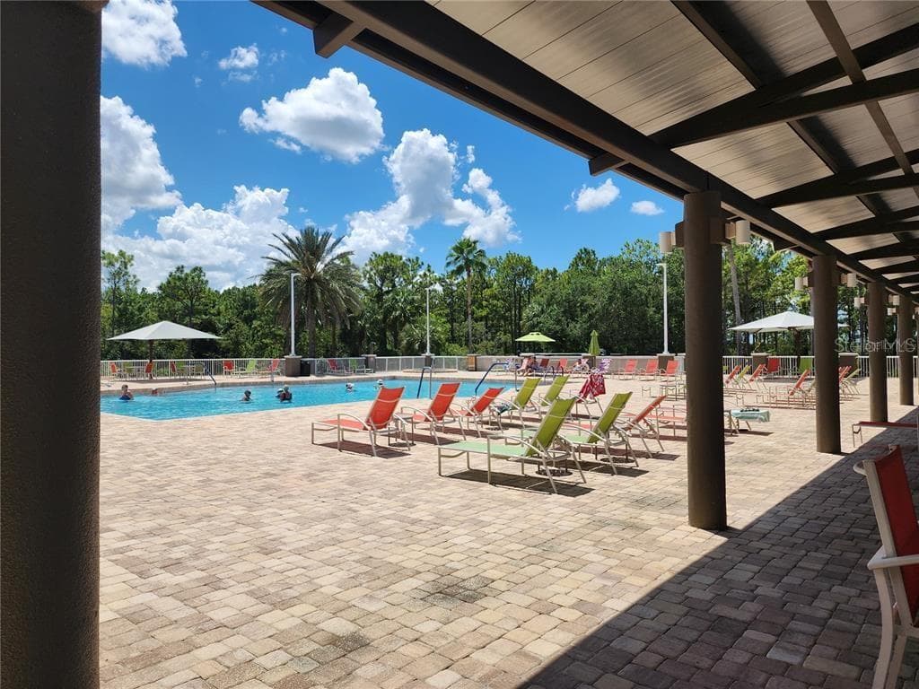 Arbor Center Pool - 10691 SW 99TH PL, OCALA