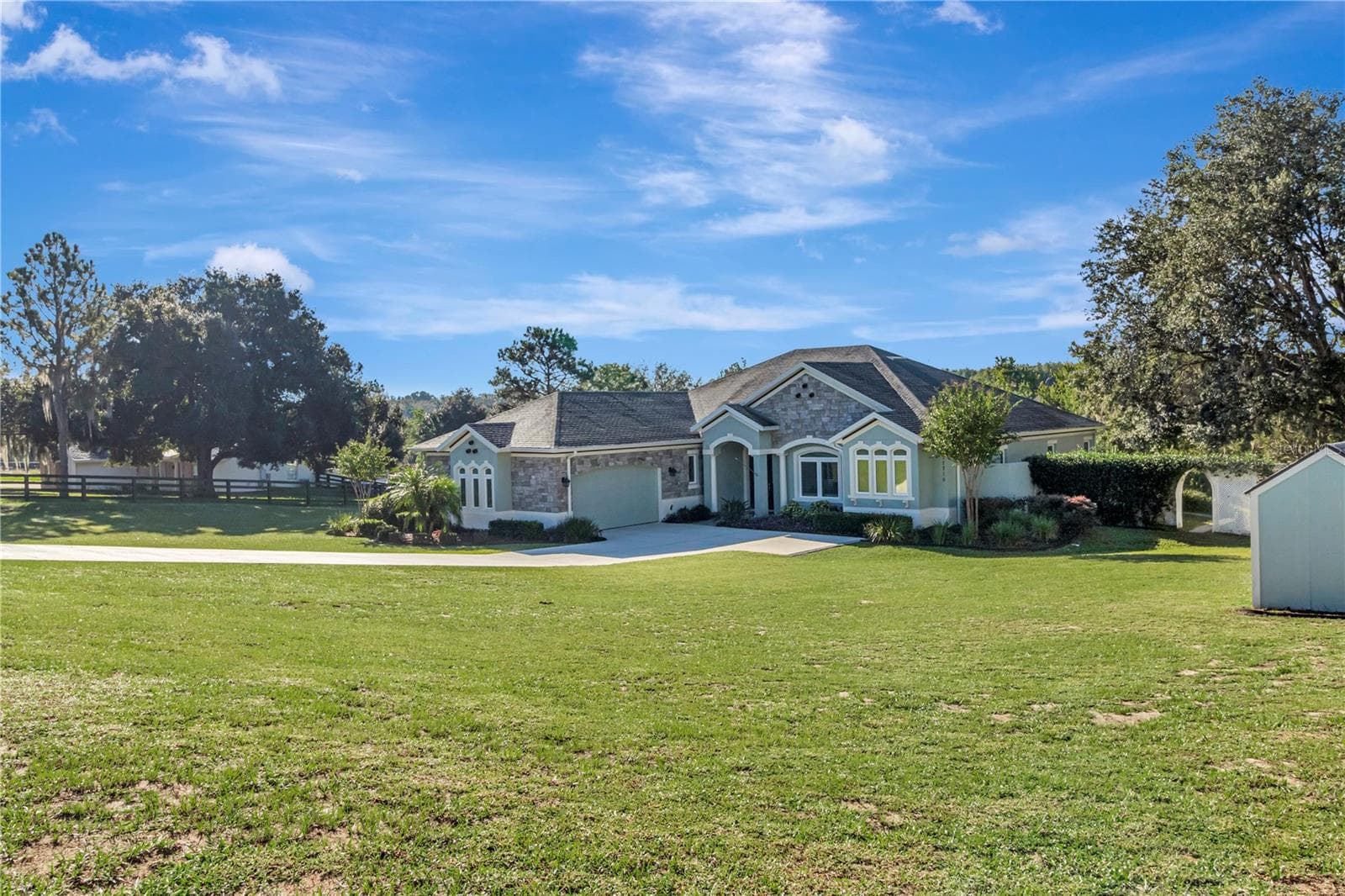 Single Family Residence at 17710 PALM VIEW CIR, MOUNT DORA, photo 10 of 159