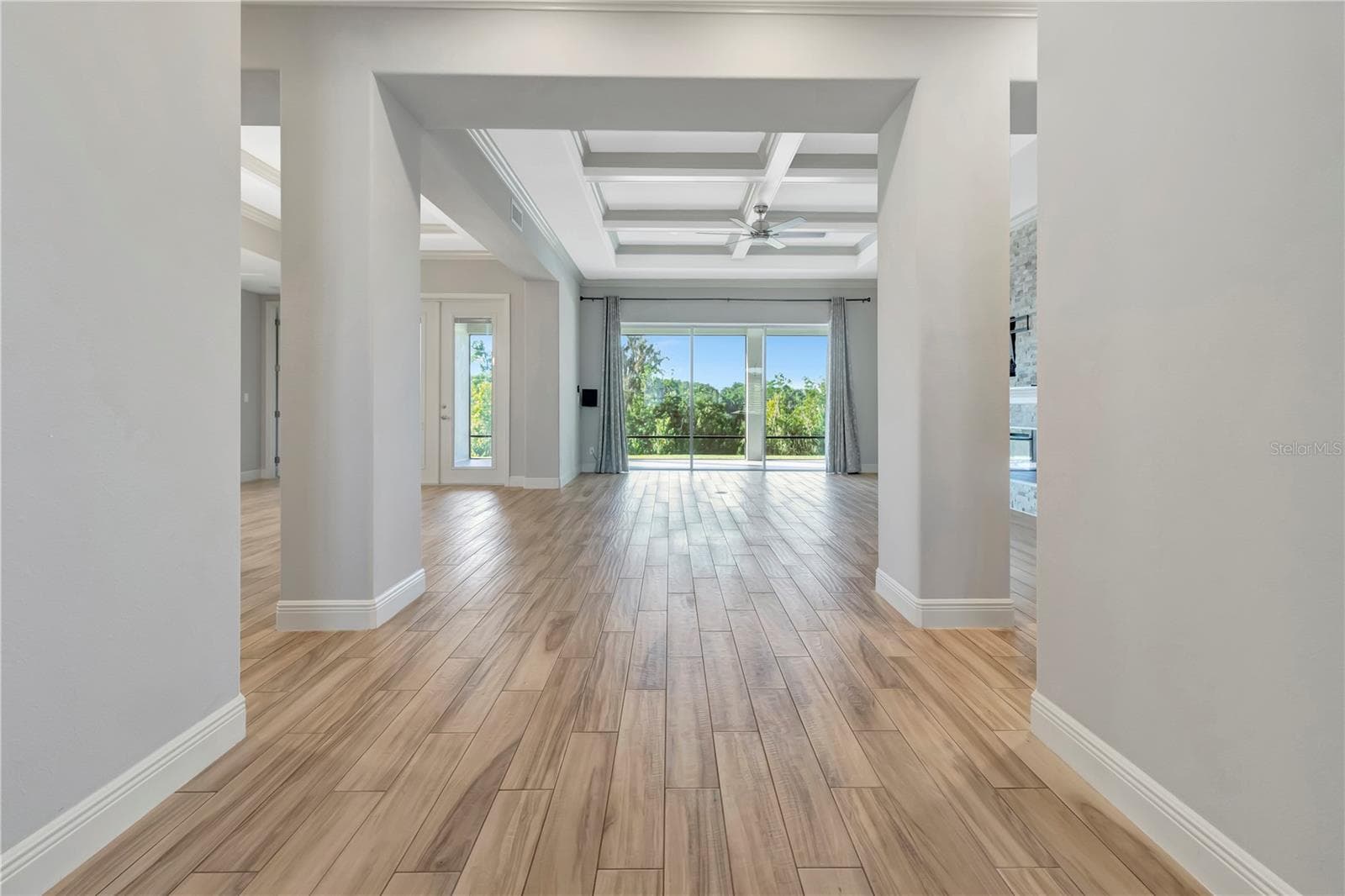 Single Family Residence at 17710 PALM VIEW CIR, MOUNT DORA, photo 18 of 159