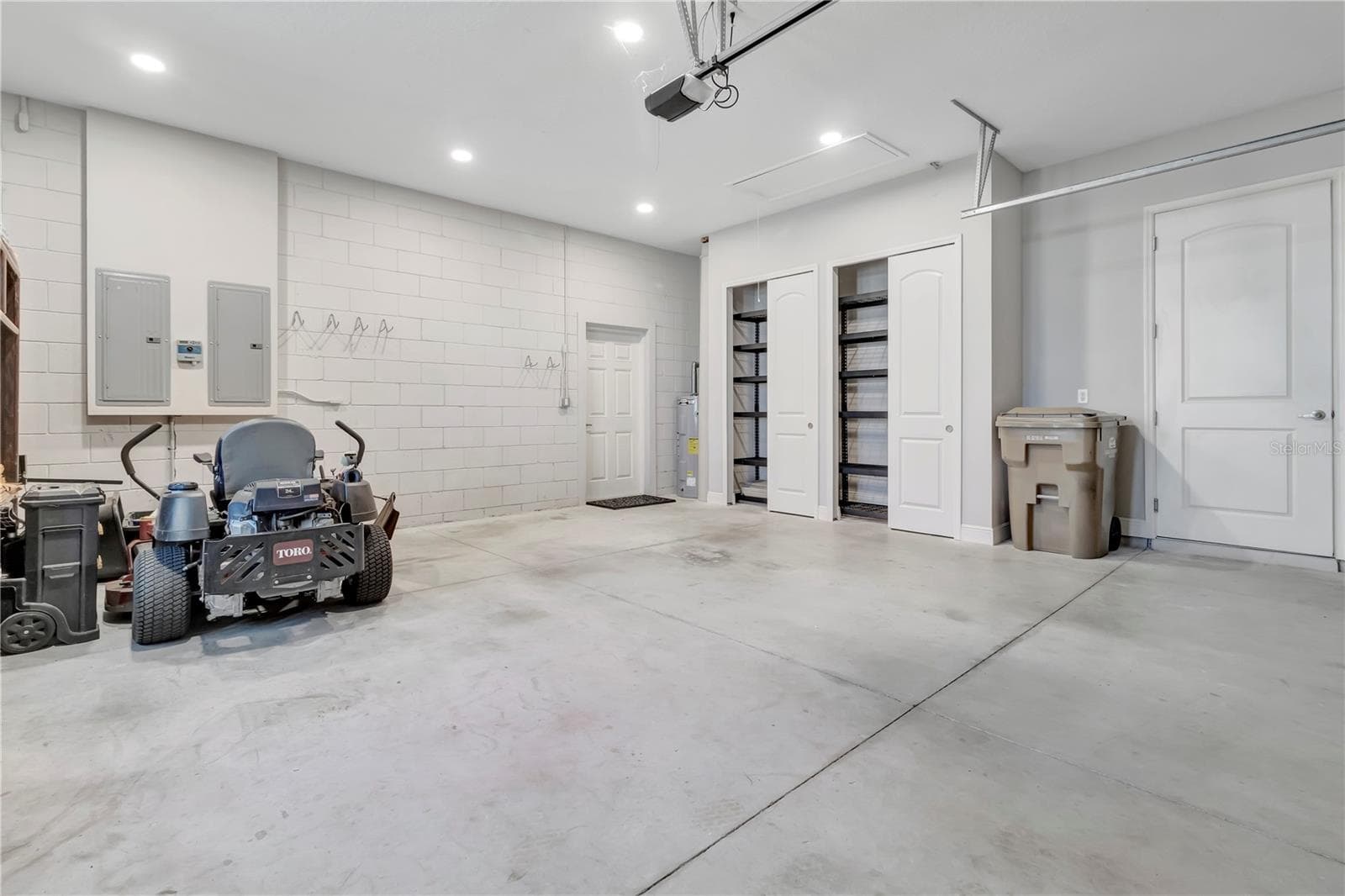 Single Family Residence at 17710 PALM VIEW CIR, MOUNT DORA, photo 108 of 159