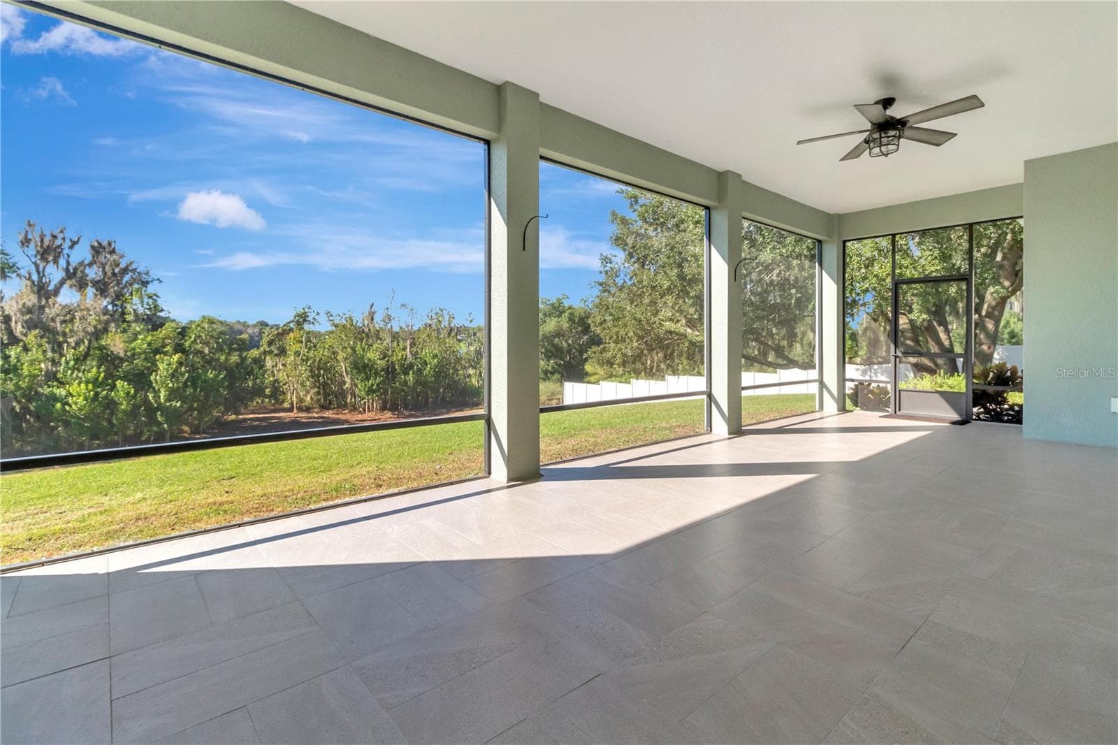 Single Family Residence at 17710 PALM VIEW CIR, MOUNT DORA, photo 116 of 159