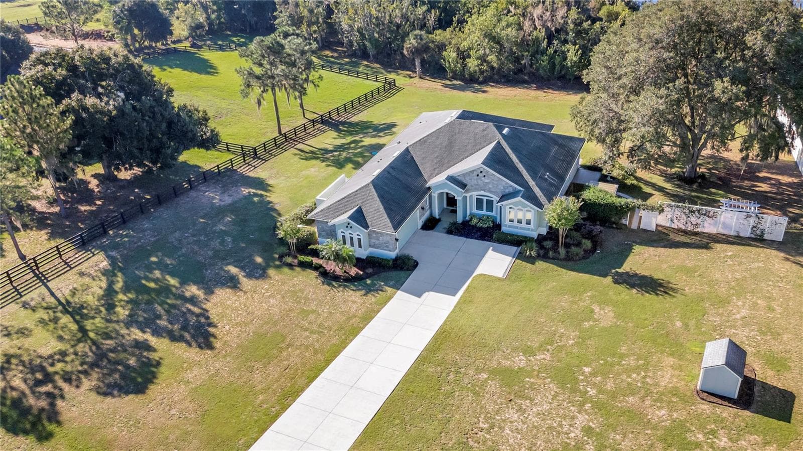 Single Family Residence at 17710 PALM VIEW CIR, MOUNT DORA, photo 149 of 159