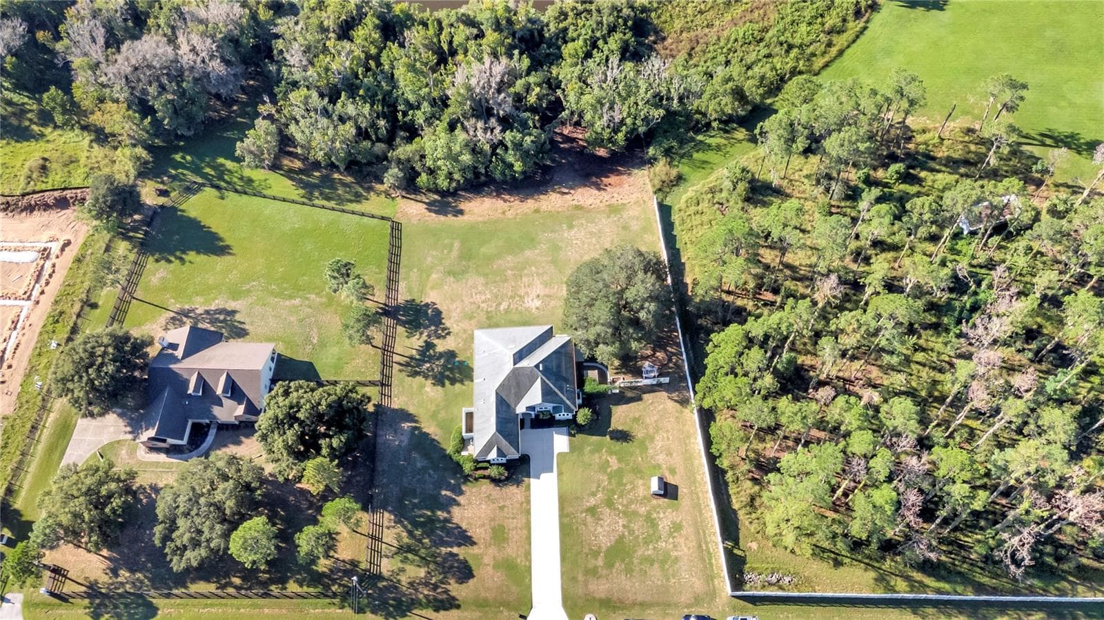 Single Family Residence at 17710 PALM VIEW CIR, MOUNT DORA, photo 156 of 159