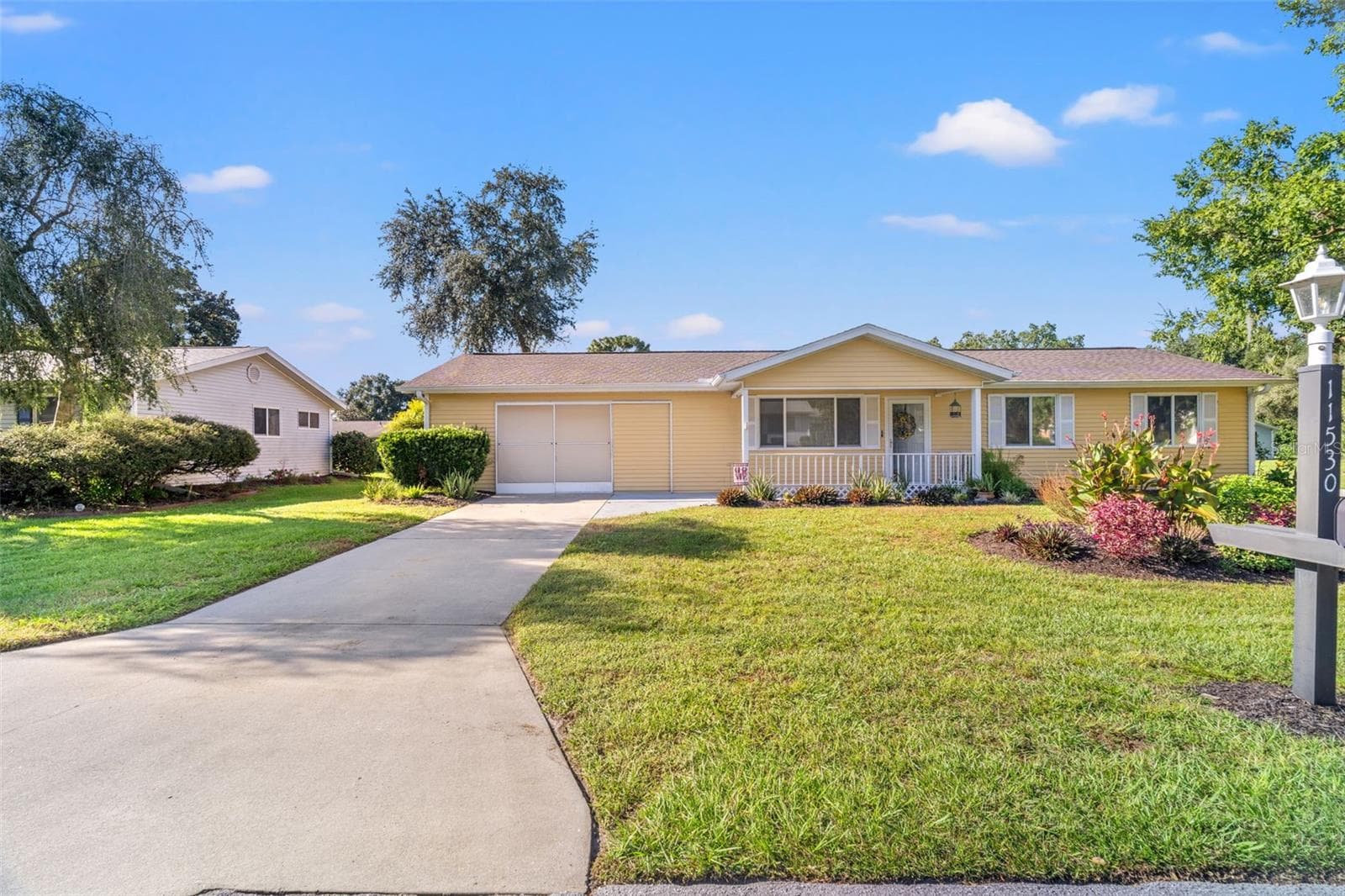 Front Exposure w/ 2 Car Driveway - 11530 SW 84TH AVENUE RD, OCALA