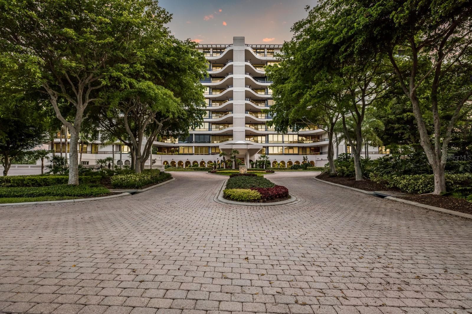 Condominium at 415 L AMBIANCE DR #PH-F, LONGBOAT KEY, photo 2 of 65
