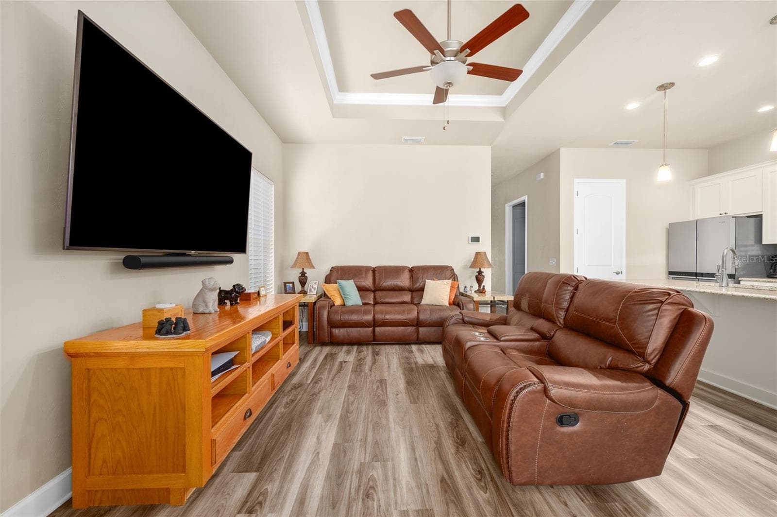 Living Room - 1402 NW 132ND BLVD, NEWBERRY