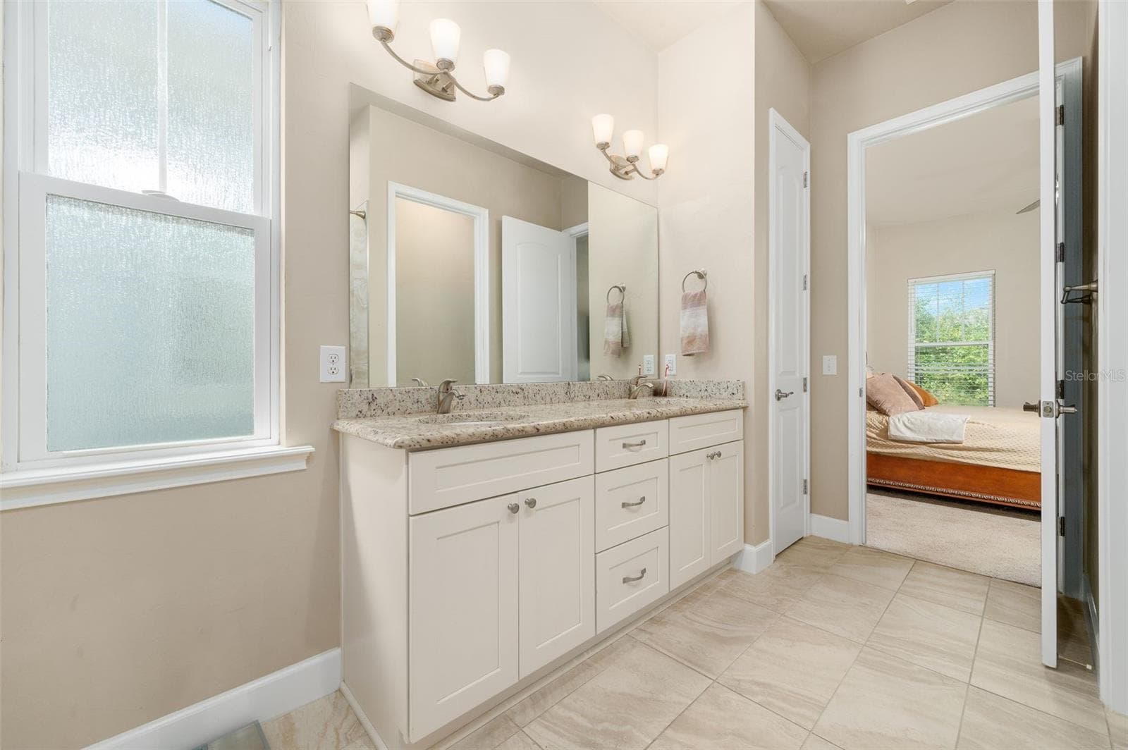 Owner's En Suite Bathroom - 1402 NW 132ND BLVD, NEWBERRY