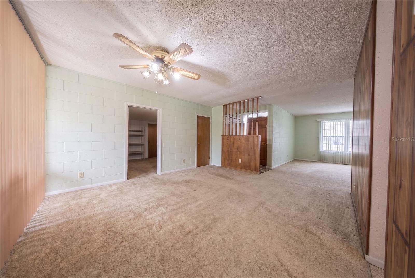 Single Family Residence at 5718 CLEARVIEW DR, ORLANDO, photo 10 of 37