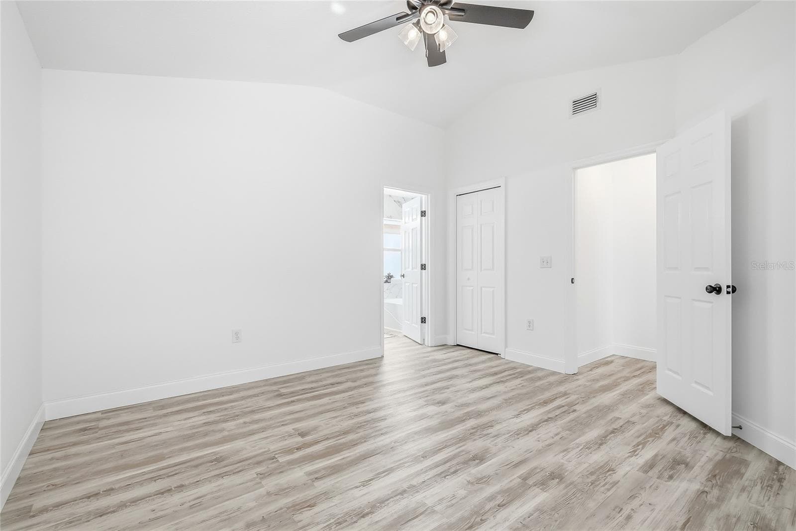 Single Family Residence at 30726 TREMONT DR, WESLEY CHAPEL, photo 24 of 53