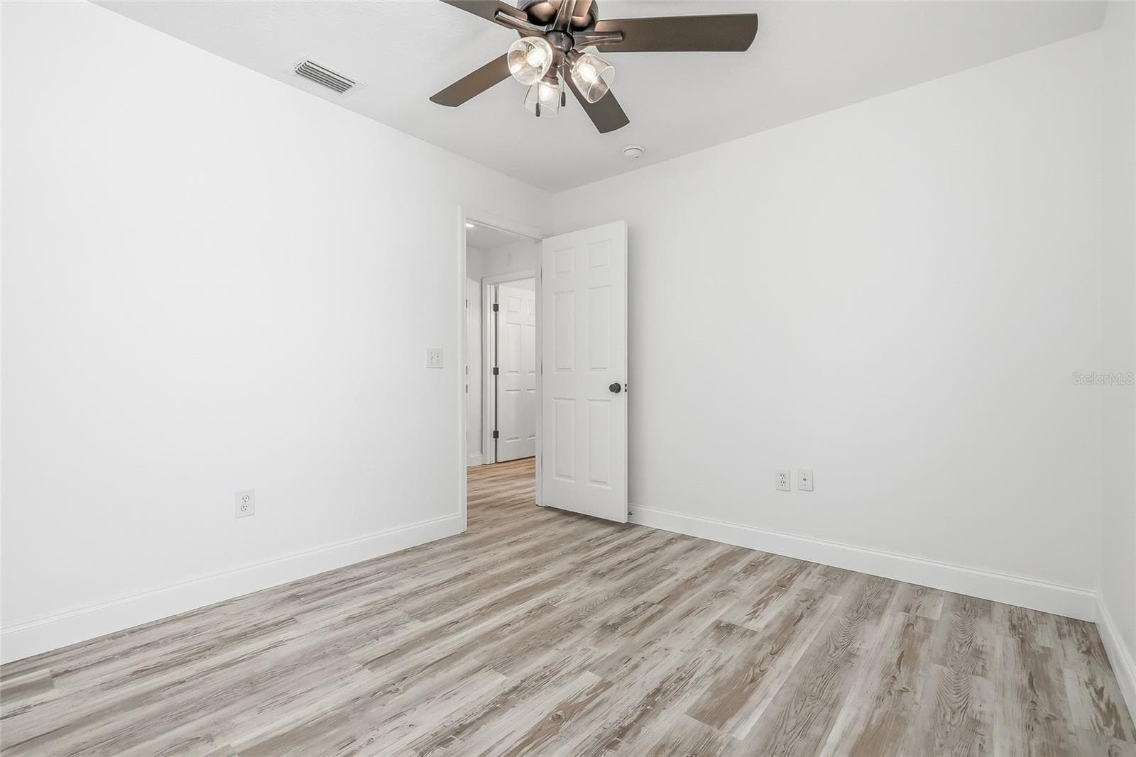 Single Family Residence at 30726 TREMONT DR, WESLEY CHAPEL, photo 33 of 53