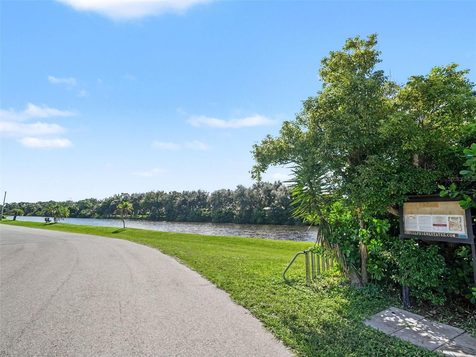 Single Family Residence at 1380 WASHINGTON DR, VENICE, photo 4 of 31