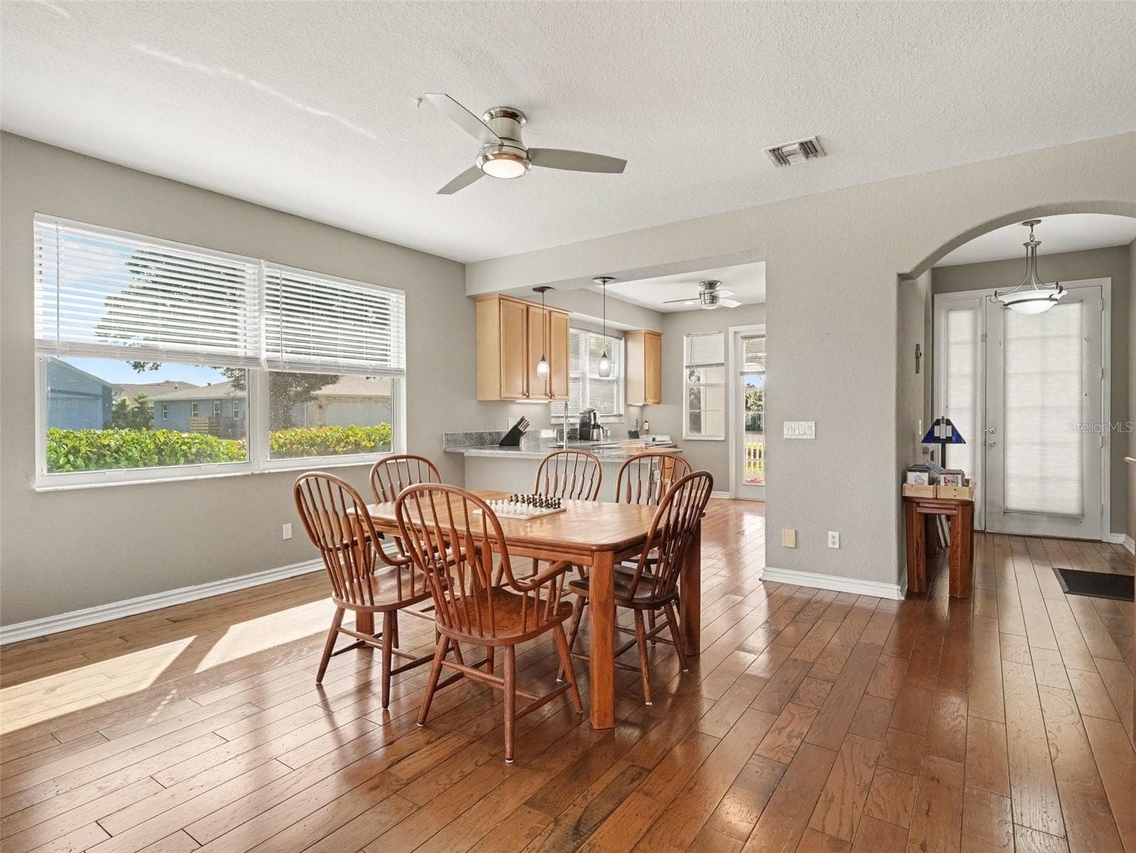 Single Family Residence at 1380 WASHINGTON DR, VENICE, photo 10 of 31