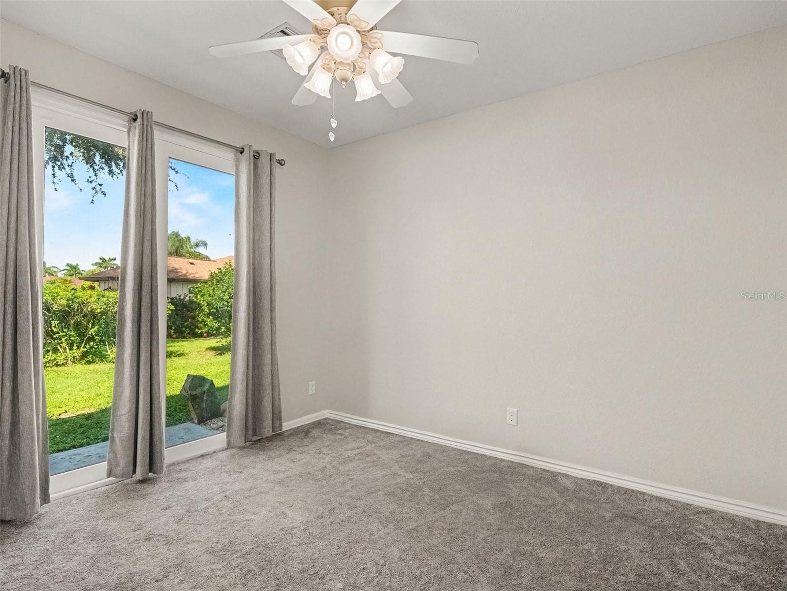 Single Family Residence at 1380 WASHINGTON DR, VENICE, photo 21 of 31