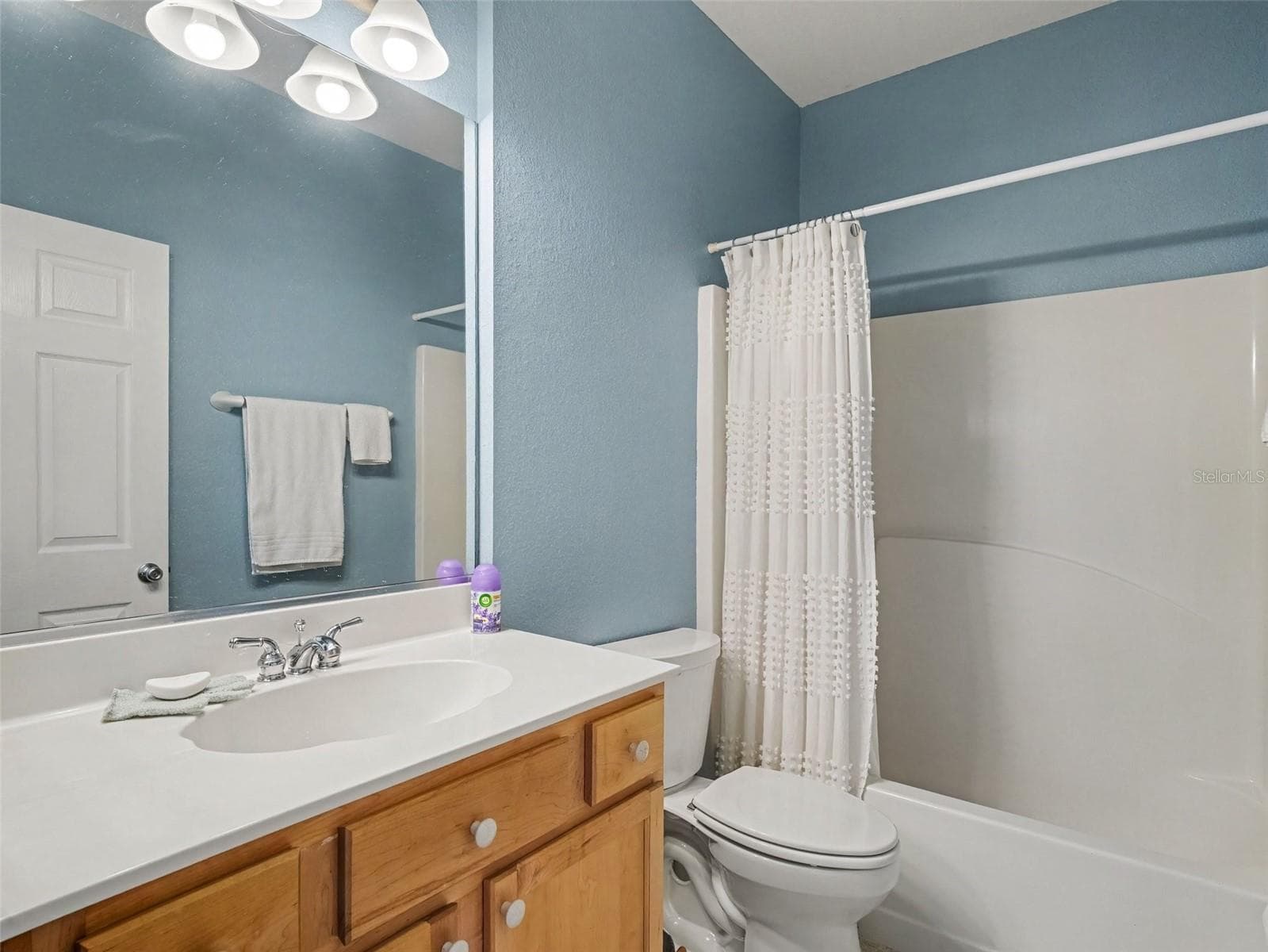 Single Family Residence at 1380 WASHINGTON DR, VENICE, photo 25 of 31
