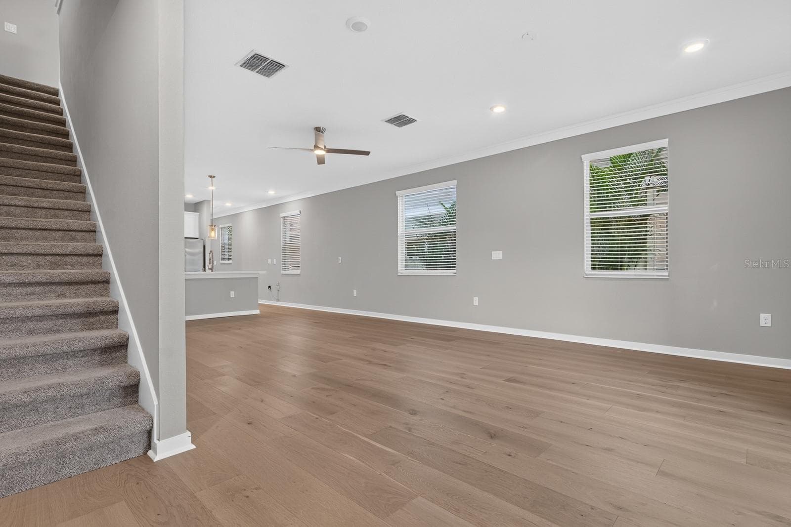 Townhouse at 2704 W GRAY ST #A, TAMPA, photo 17 of 46