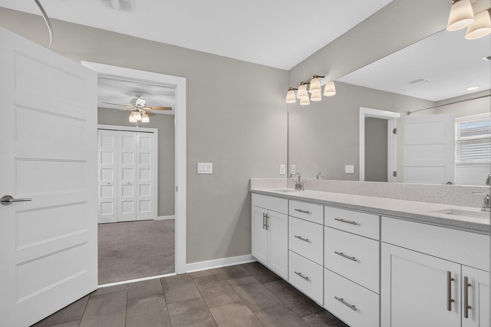 Townhouse at 2704 W GRAY ST #A, TAMPA, photo 32 of 46