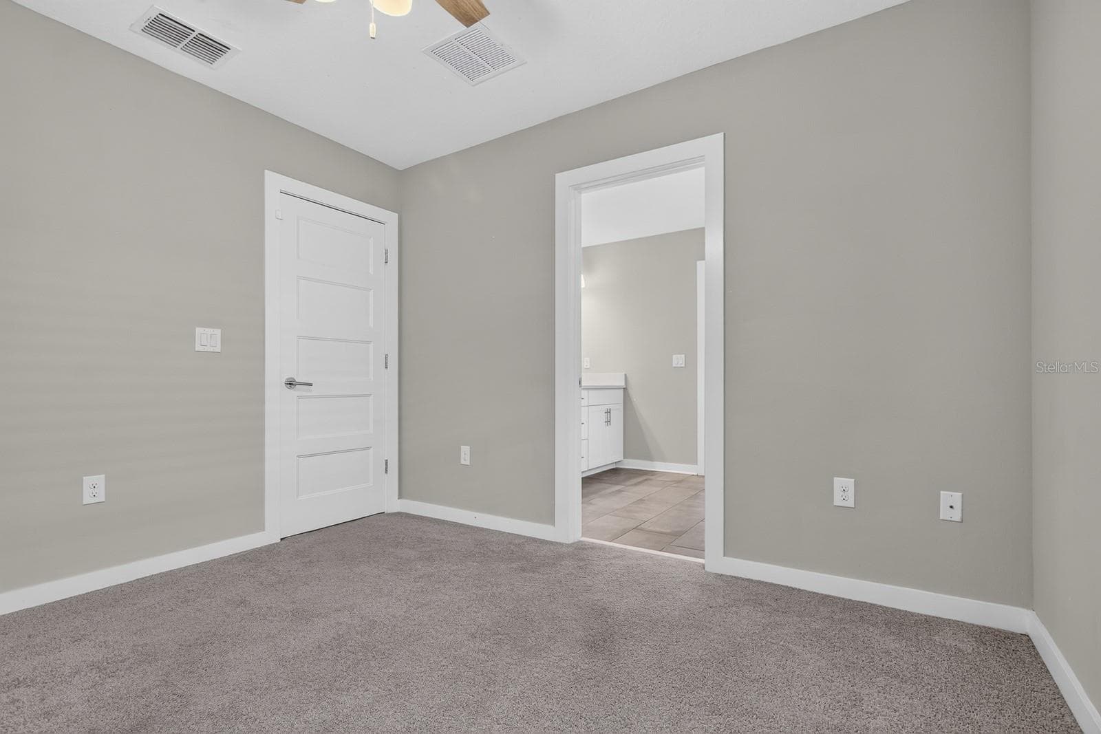 Townhouse at 2704 W GRAY ST #A, TAMPA, photo 40 of 46