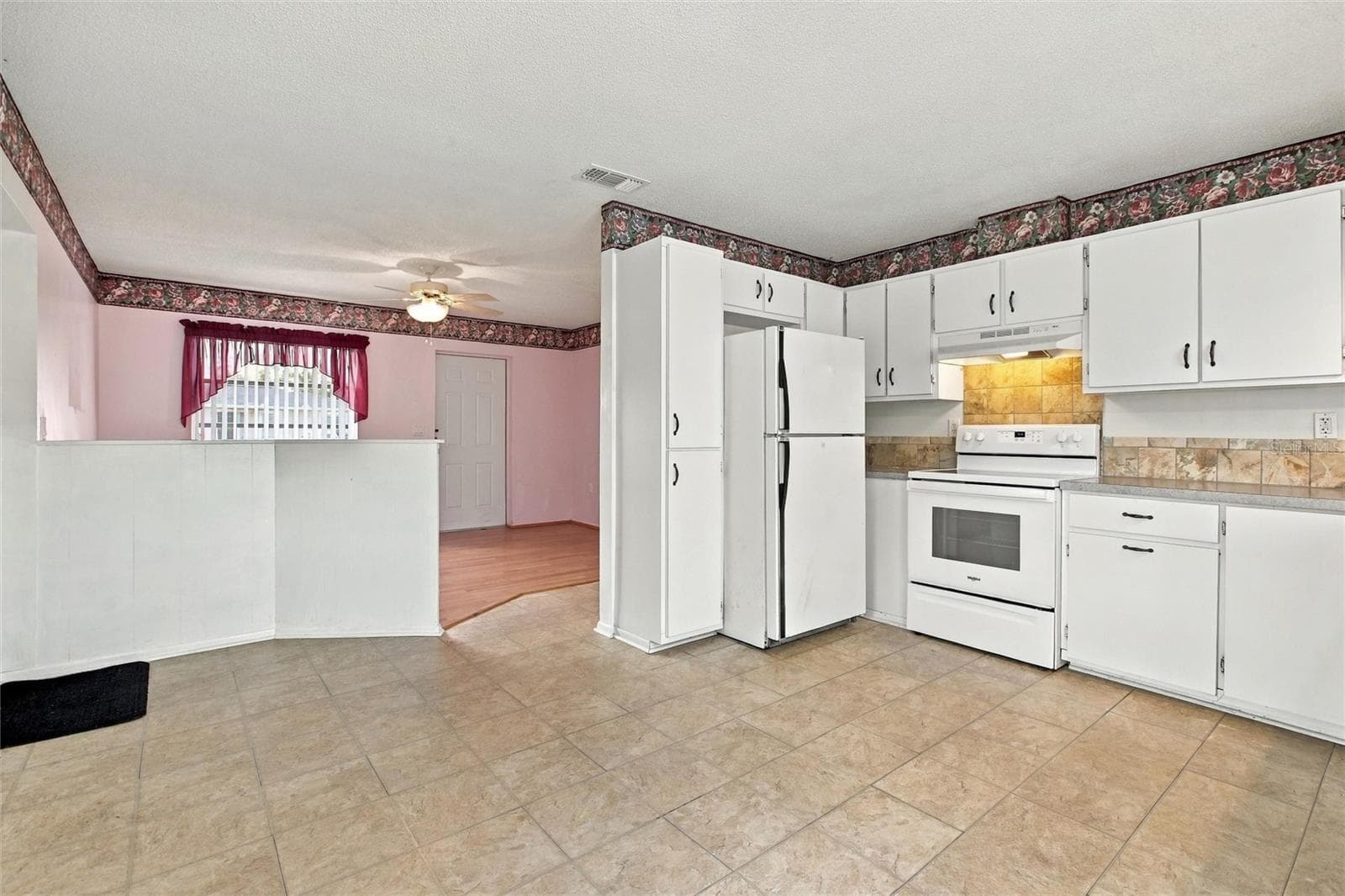 Single Family Residence at 29416 GOODHUE ST, PUNTA GORDA, photo 3 of 44