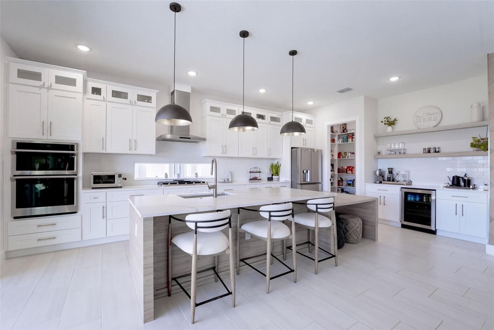 Single Family Residence at 16103 VOLTERRA PT, BELLA COLLINA, photo 19 of 60