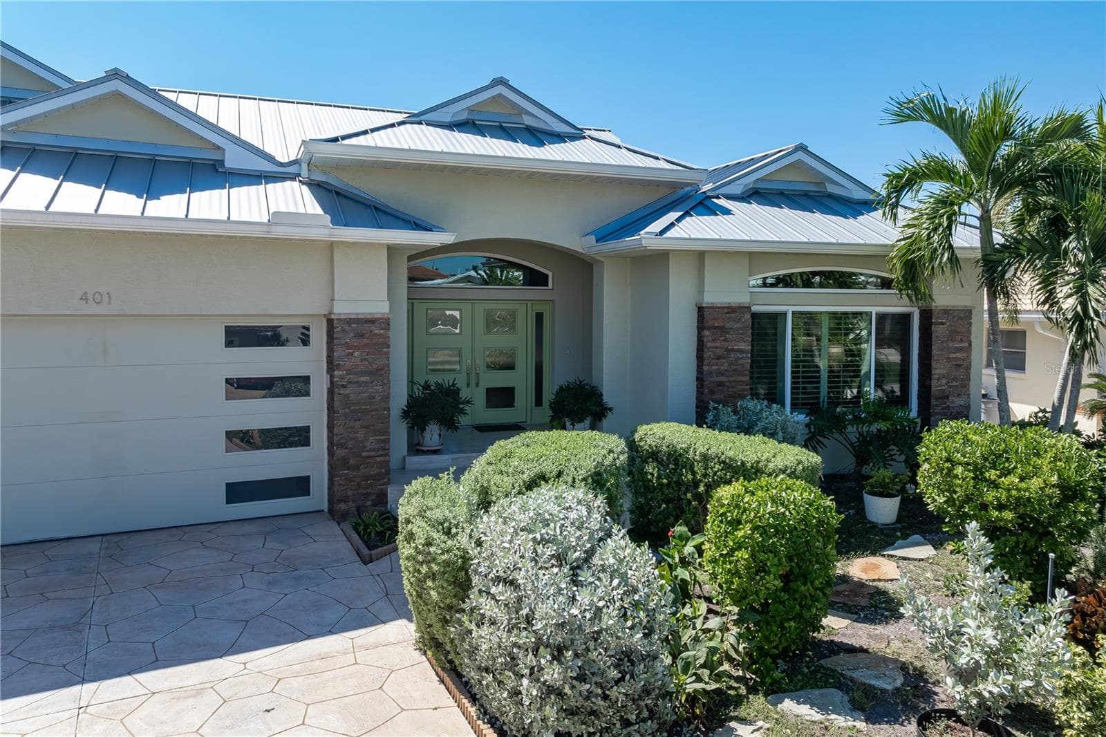 Single Family Residence at 401 SORRENTO CT, PUNTA GORDA, photo 17 of 70