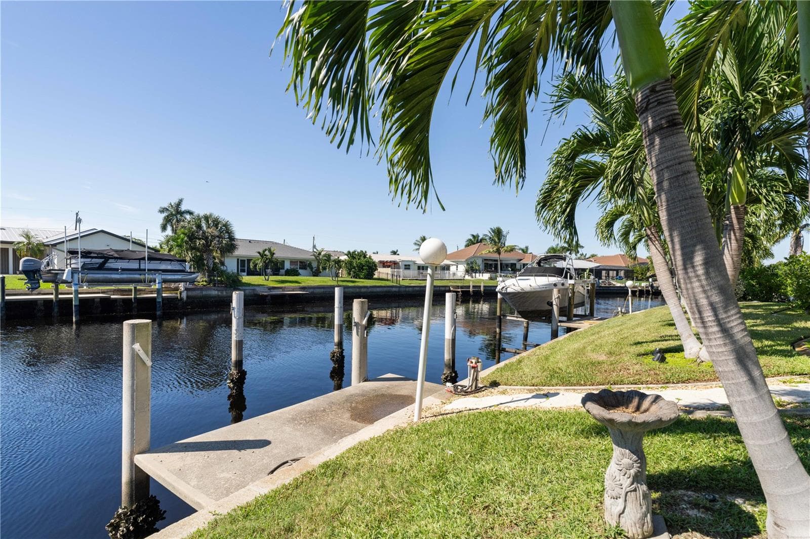Single Family Residence at 401 SORRENTO CT, PUNTA GORDA, photo 63 of 70