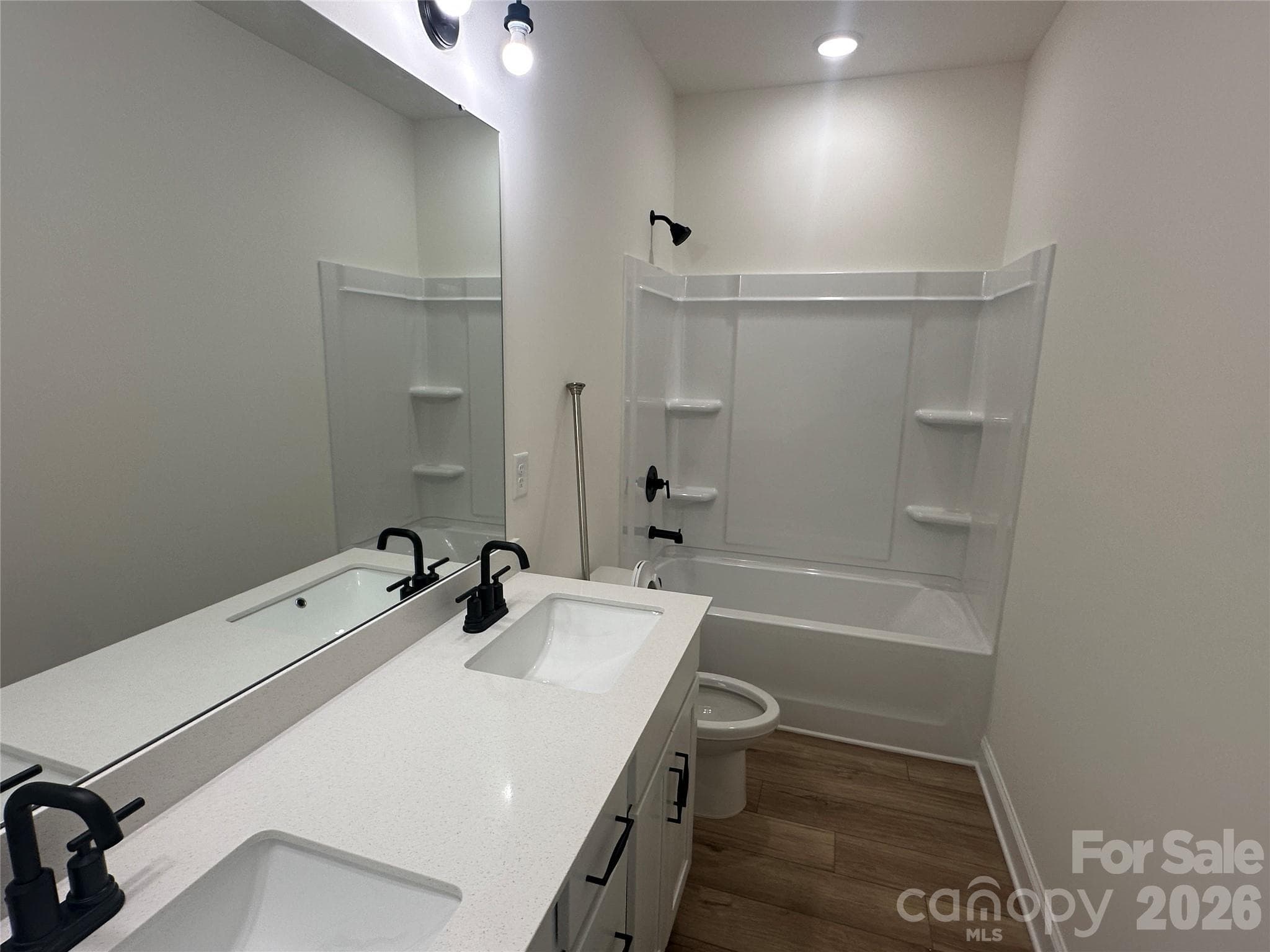 Bath 2 - 8470 Acadia Parkway, Sherrills Ford