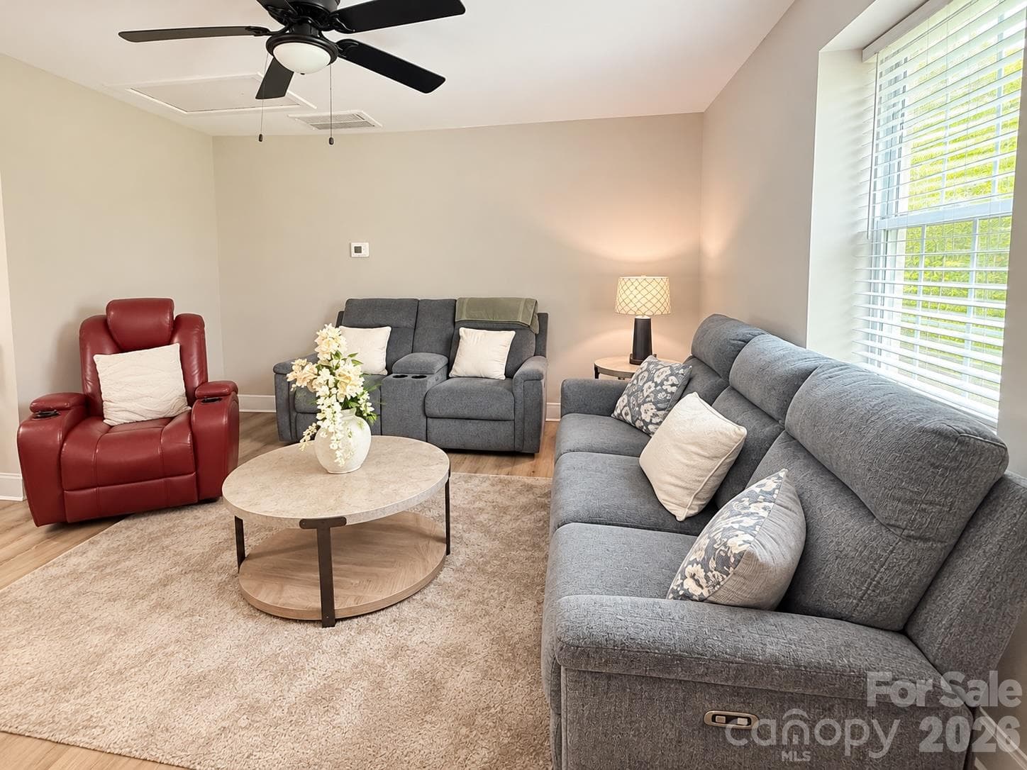 Duplex at 133 Hugh Caldwell Road, Charlotte, photo 7 of 9