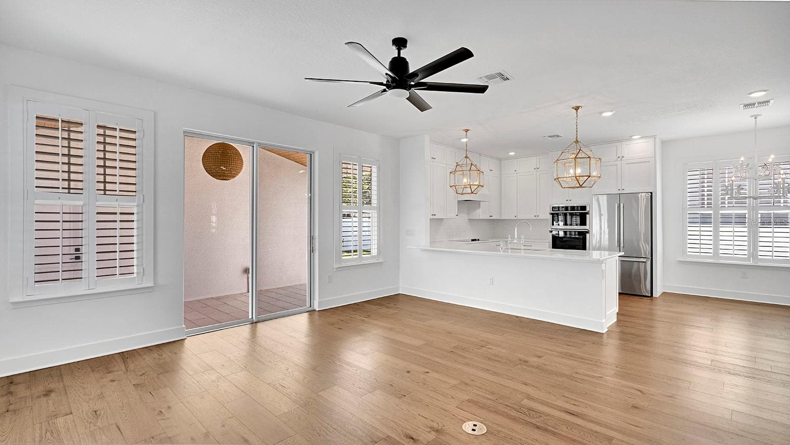 Family Room/Kitchen - 800 W HARVARD ST, ORLANDO